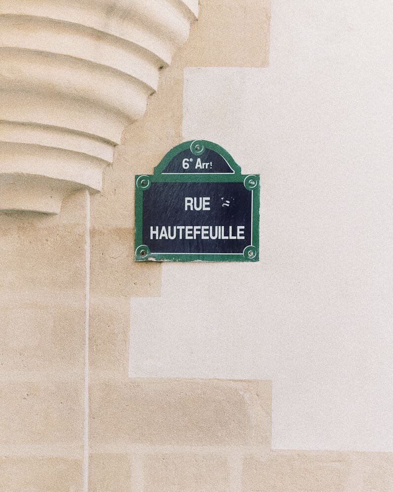 &quot;High Leave street&quot;, a bit of a medieval atmosphere in Paris
.
.
#paris #hautefeuille #medieval #france #frenchwords #photography #parisphoto #parisphotos #parisphotography #justgoshoot #wonderfulplaces #passionpassport #mashpics #walls #an