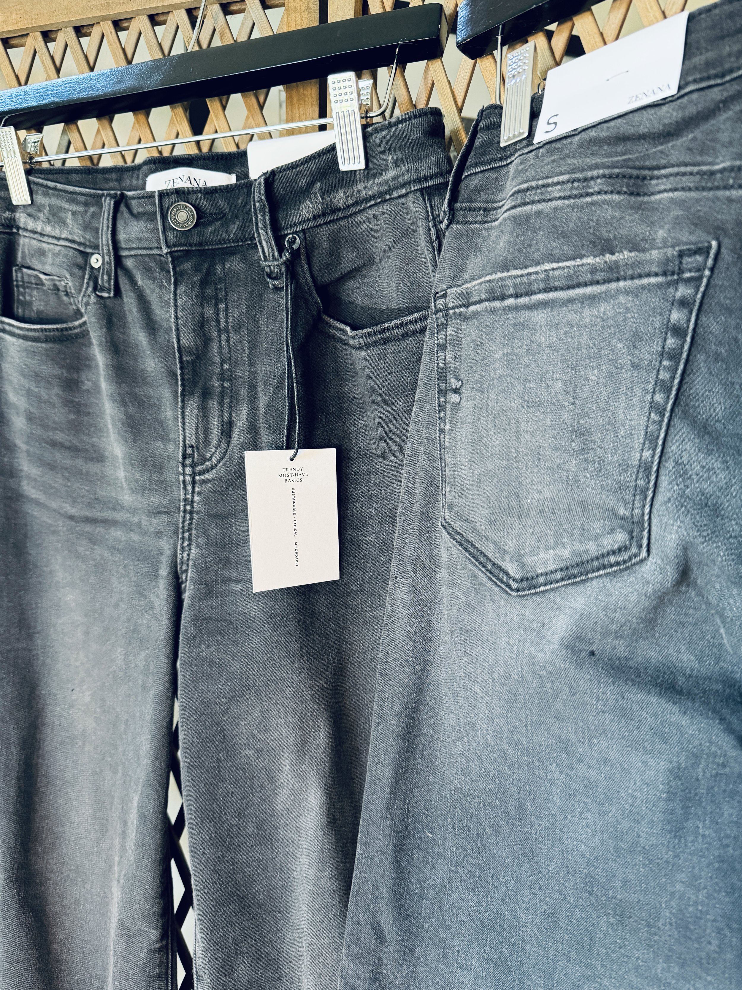 faded black jeans4.jpg