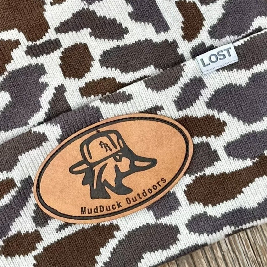 Camo MudDuck Outdoors Leather Patch Beanie - details.JPG