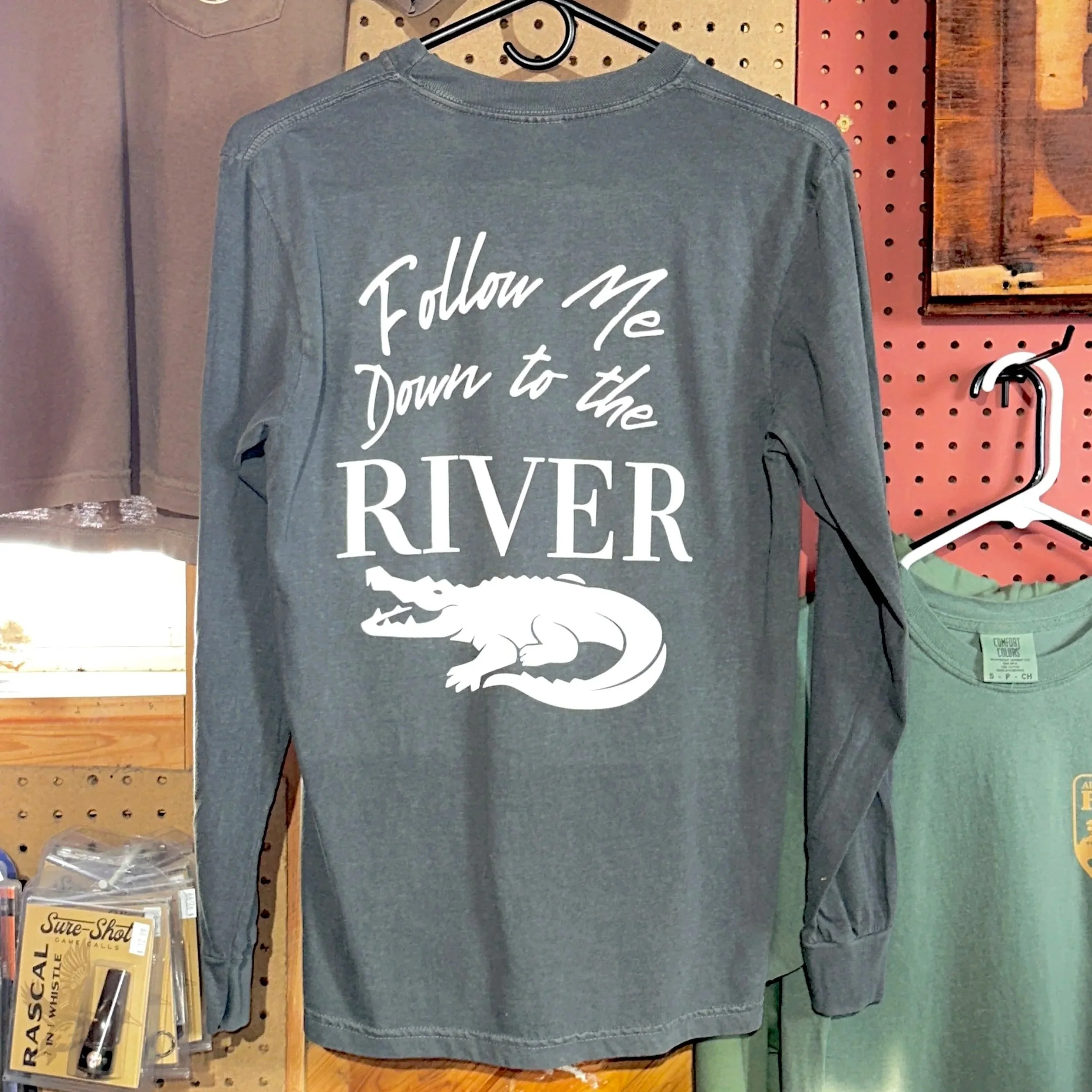 Gray Altamaha River “Follow Me Down to the River” Gator T-Shirt