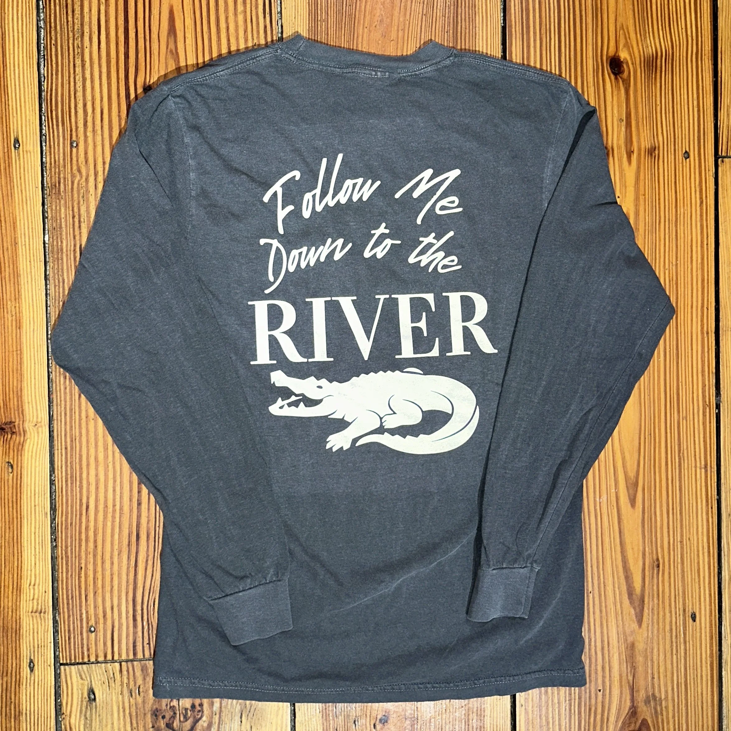 Gray Altamaha River “Follow Me Down to the River” Gator T-Shirt - Altamaha River Trading Company