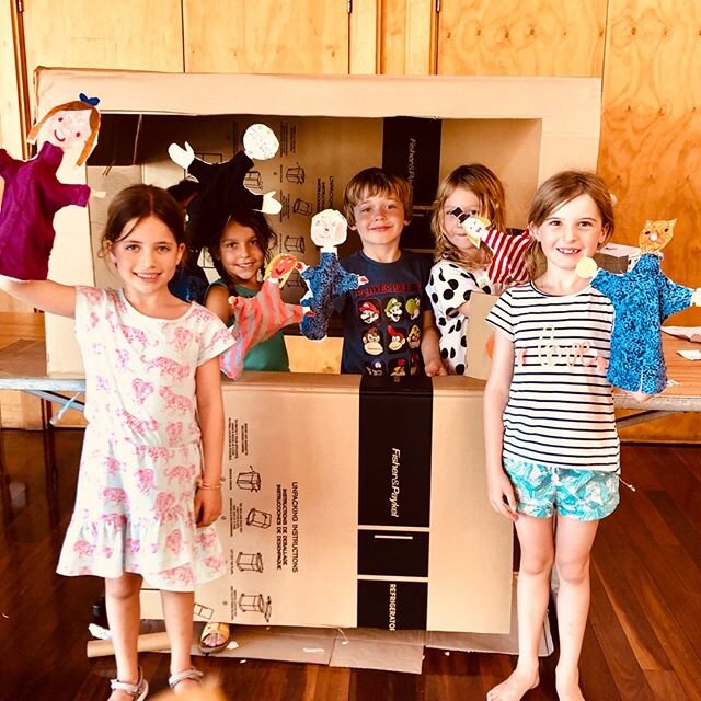 A round of applause for the magnificent cast and crew of The Magic Doorknob! 👏 👏 👏⠀⠀⠀⠀⠀⠀⠀⠀⠀
.⠀⠀⠀⠀⠀⠀⠀⠀⠀
Our Mini Puppet Masters workshop is a fave! We&rsquo;re luck enough to have the wonderful Tina Matthews, professional puppet-maker extraordinair
