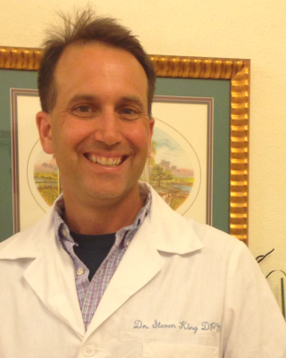 Steven-King-Maui-Podiatry.png
