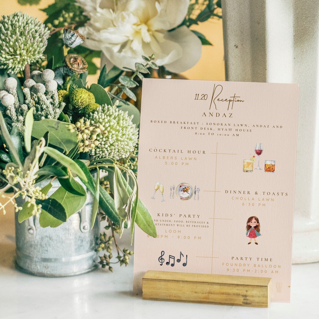 The program cards were designed with the idea in mind to complement the decor of the wedding. DM us to add the extra charm to your decor too, with customised cards and invites. 
.
.
.
.
#weddinginvitations #invites #creativecrazy #invitedesign #invit