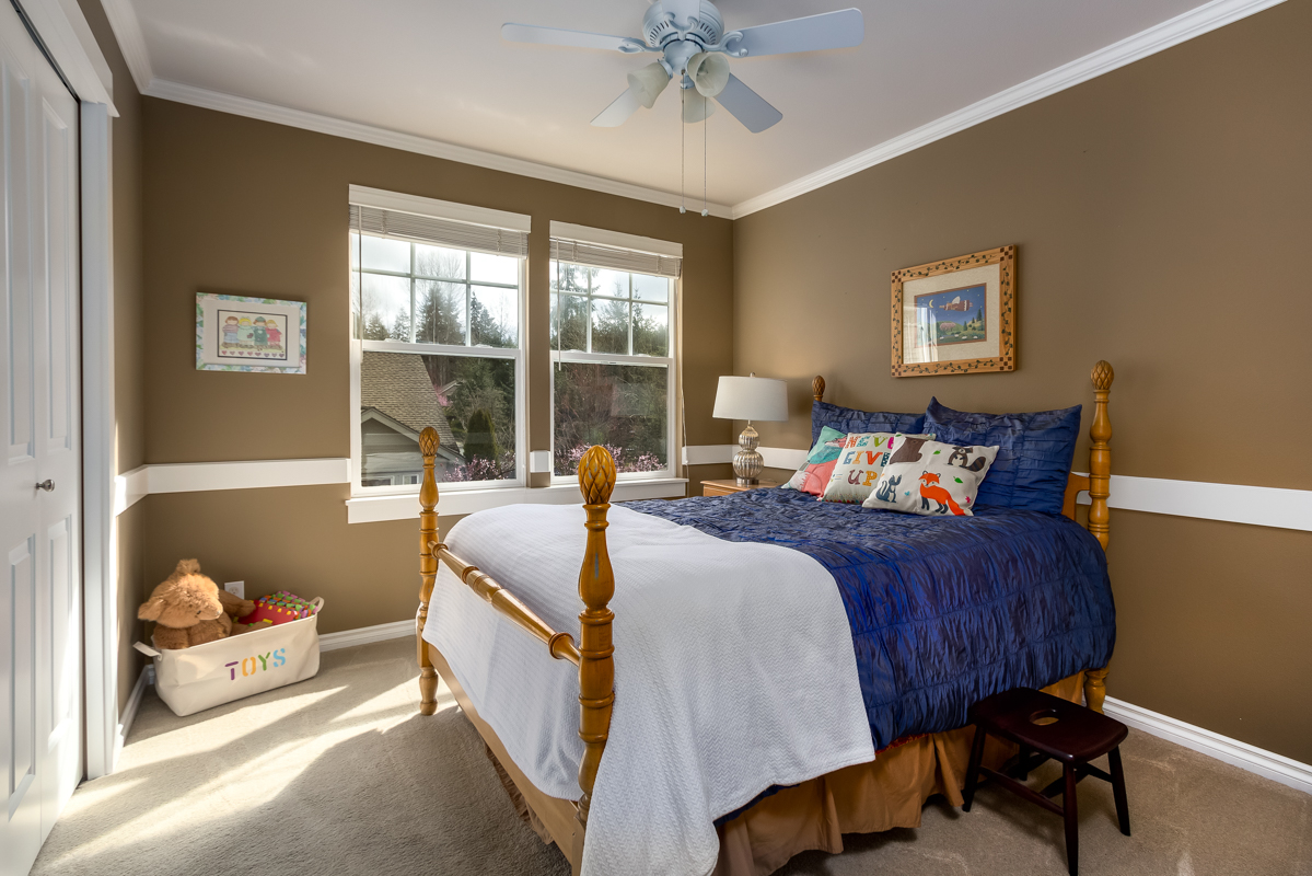 18. 3rd bedroom.jpg