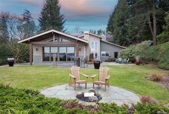 10250 NE Lafayette Avenue, Bainbridge Island | $1,450,000