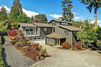 10920 NE Bill Point Court, Bainbridge Island | $697,000 | Buyer Represented