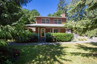 7303 Madrona Drive NE, Bainbridge Island | $622,000 | Buyer Represented