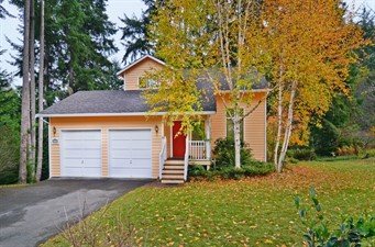 8817 NE New London, Bainbridge Island | $420,000