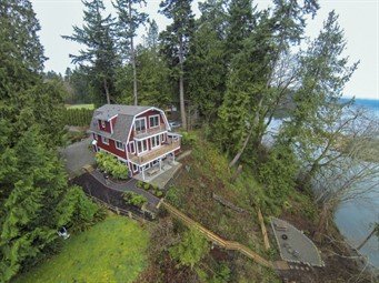 9976 NE Lafayette Ave, Bainbridge Island | $625,000