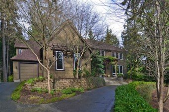 6975 Island Center Road NE, Bainbridge Island | $940,000