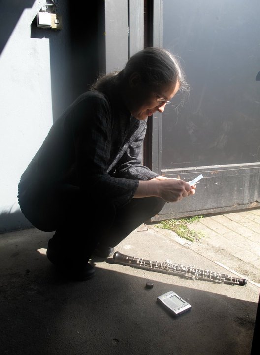 quickly changing a reed before a concert in Bremen German to play at 445!!!.jpg