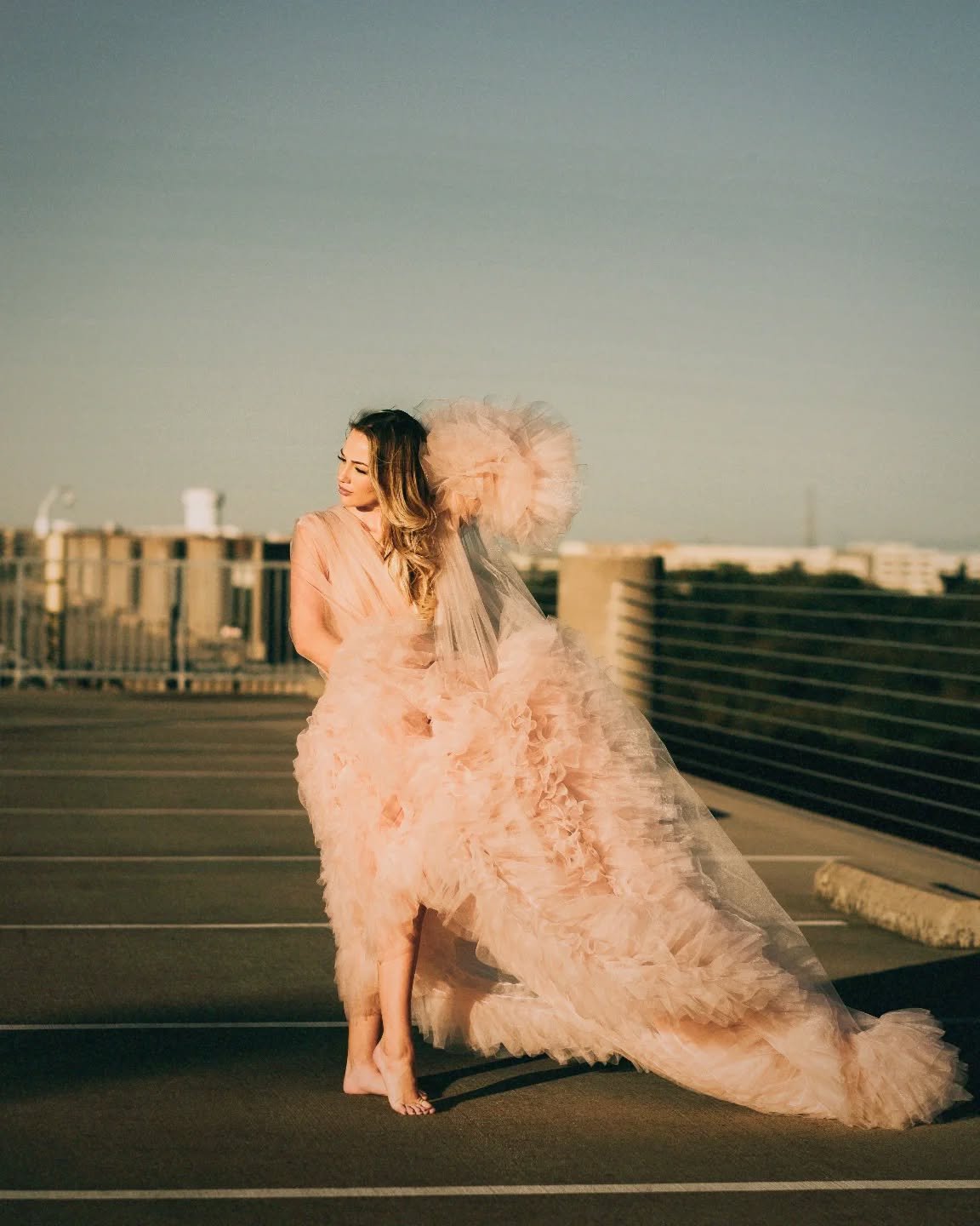 Sydney

.
.
.
.
@fujifilmx_ca @fujifilmx_us #fujifilmxt4 #23mm #chasinglight