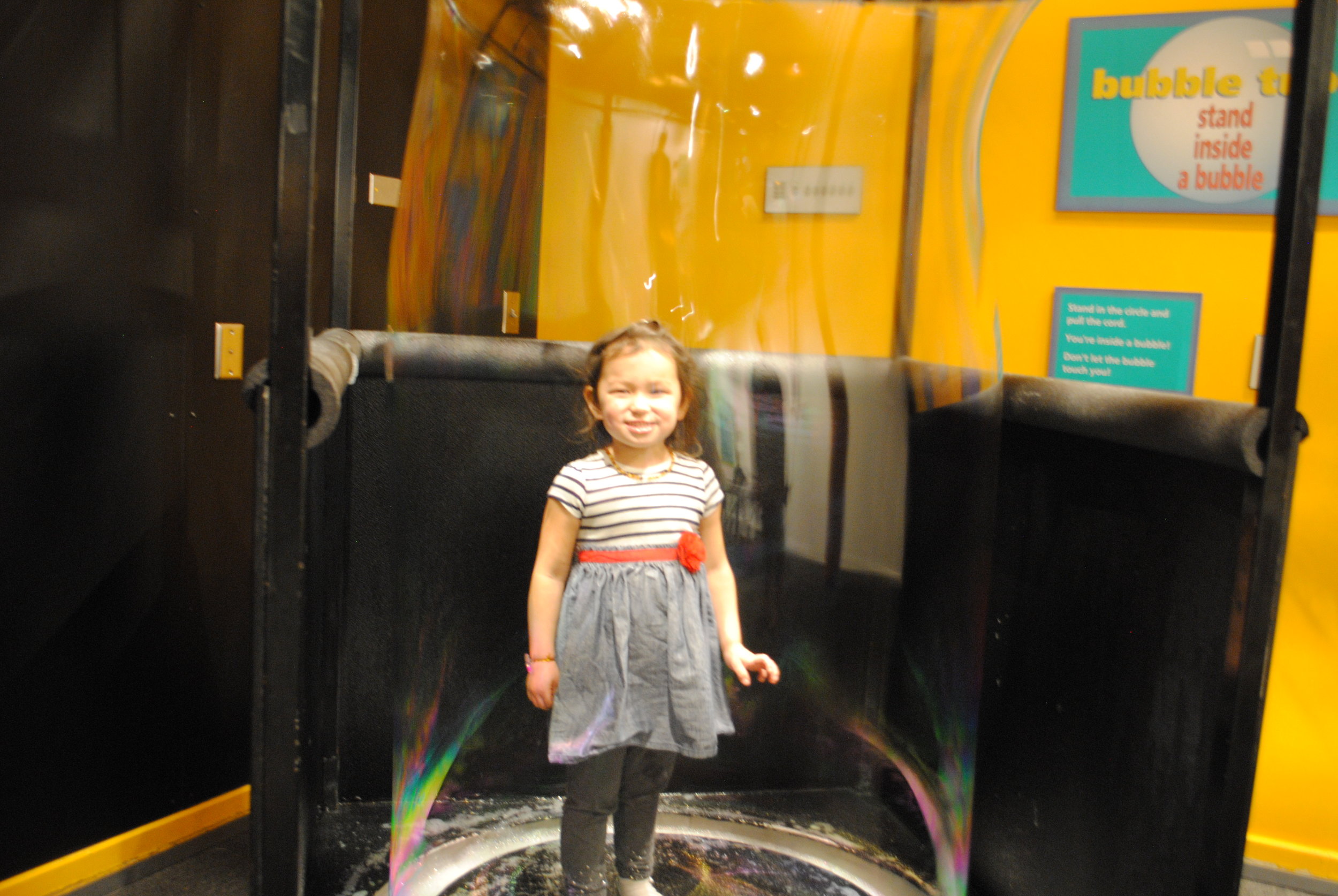 SCIENCEWORKS - Bubble-ology