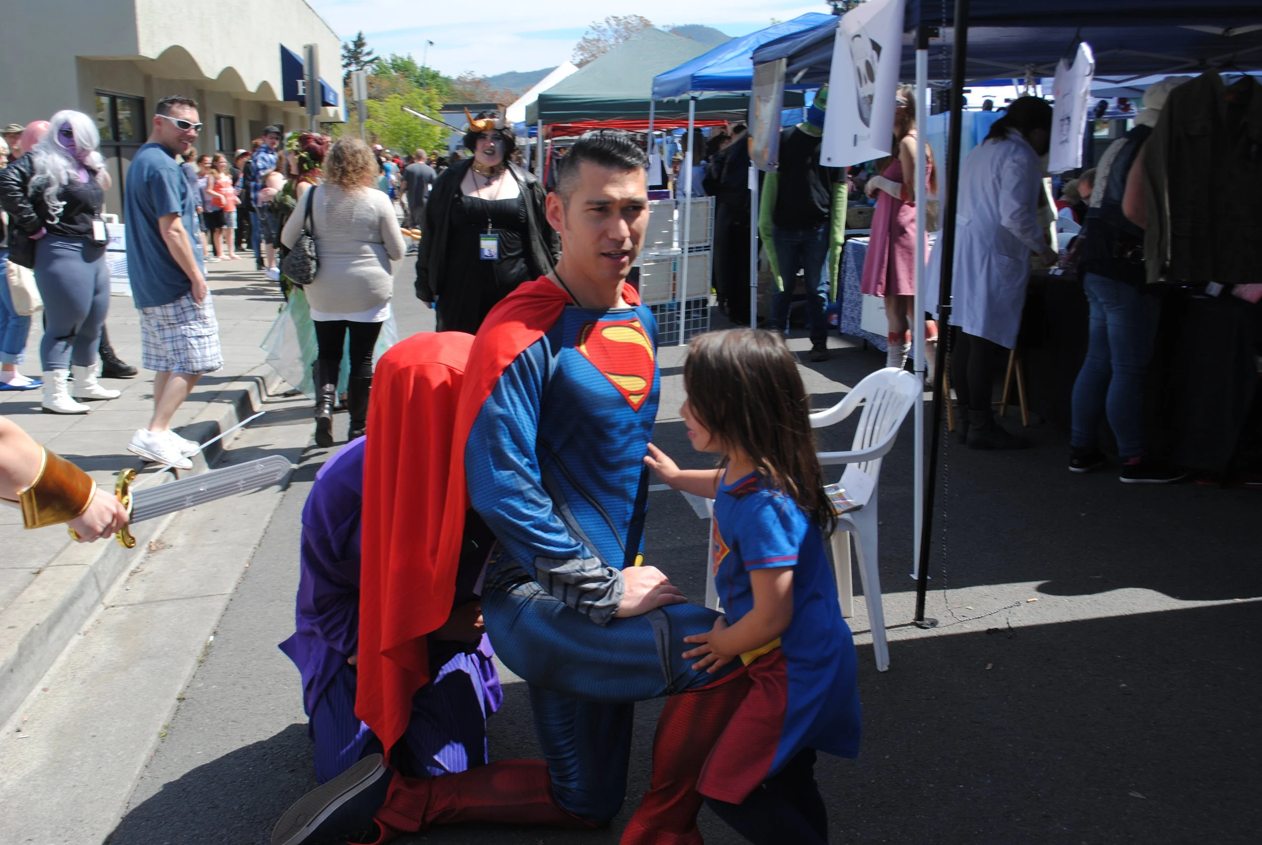 MEDFORD COMIC-CON 2017 - What to do in Southern Oregon - Medford - Jackson County Library Services - Rogue Community College - Friends of the Medford Library