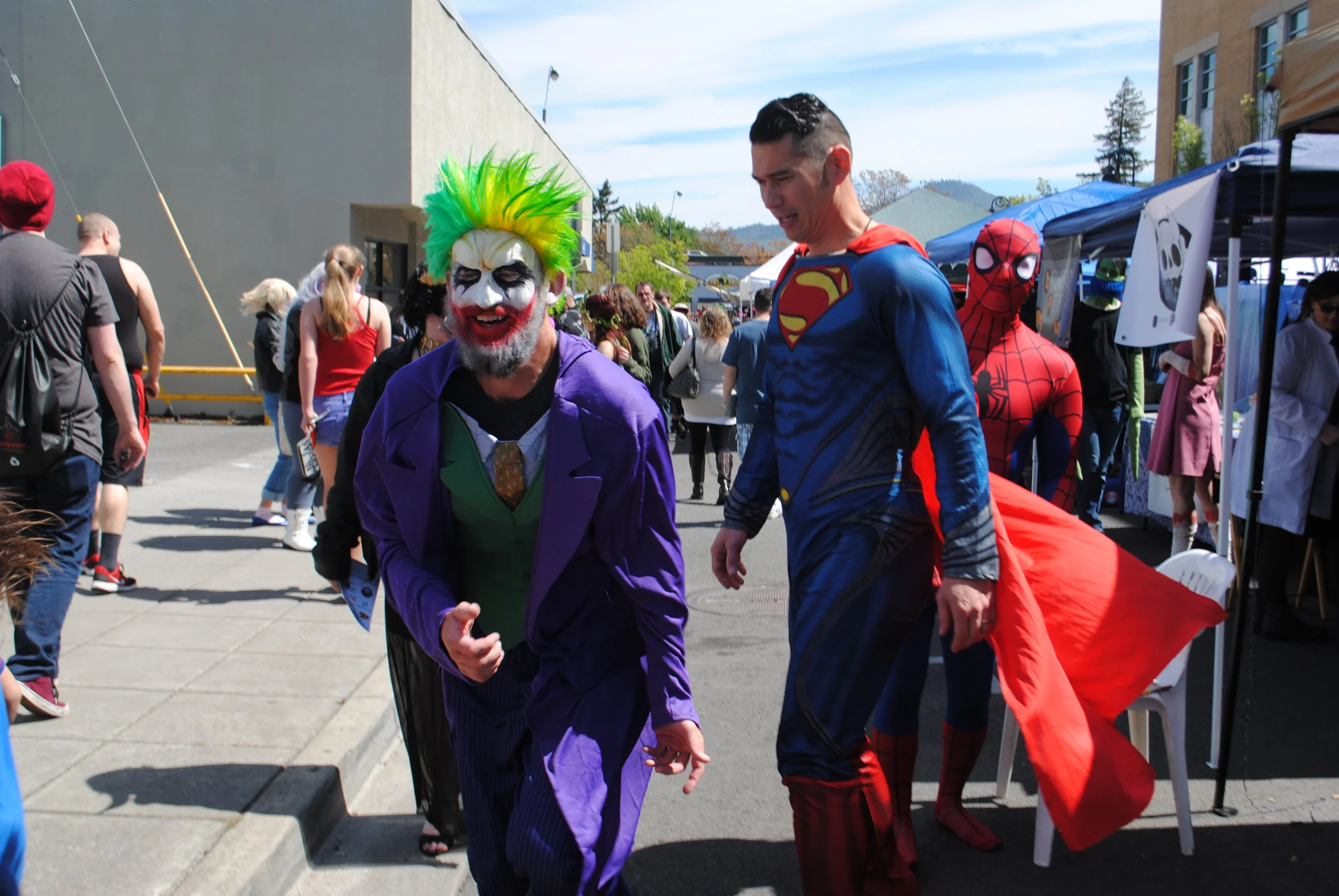 MEDFORD COMIC-CON 2017 - What to do in Southern Oregon - Medford - Jackson County Library Services - Rogue Community College - Friends of the Medford Library