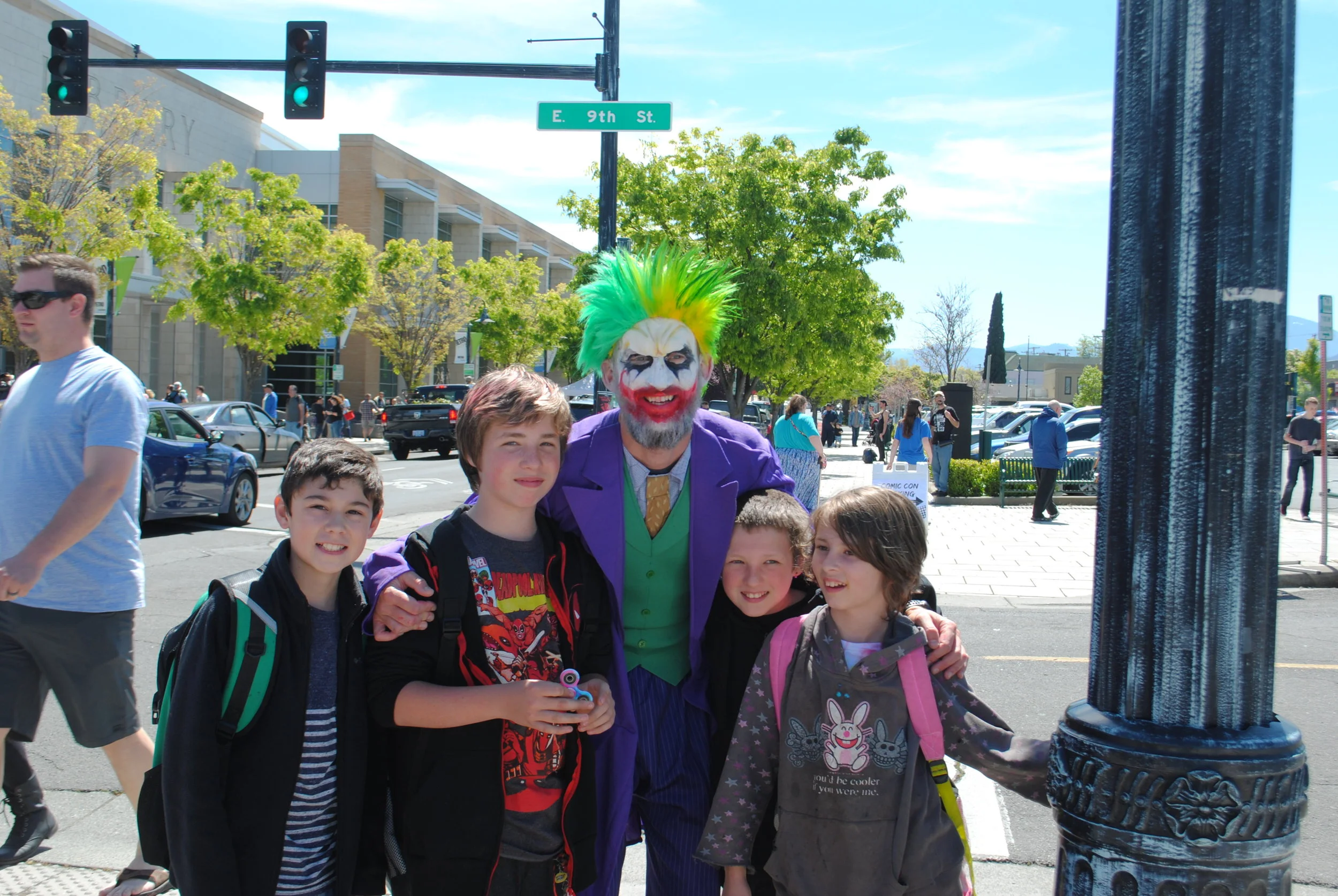 MEDFORD COMIC-CON 2017 - What to do in Southern Oregon - Medford - Jackson County Library Services - Rogue Community College - Friends of the Medford Library