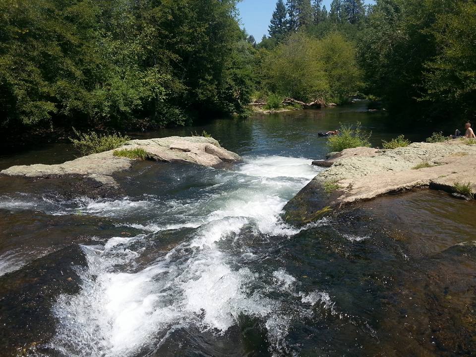 CROWFOOT FALLS - What to do in Southern Oregon - Swiming Hole - Trail, Oregon - Kids