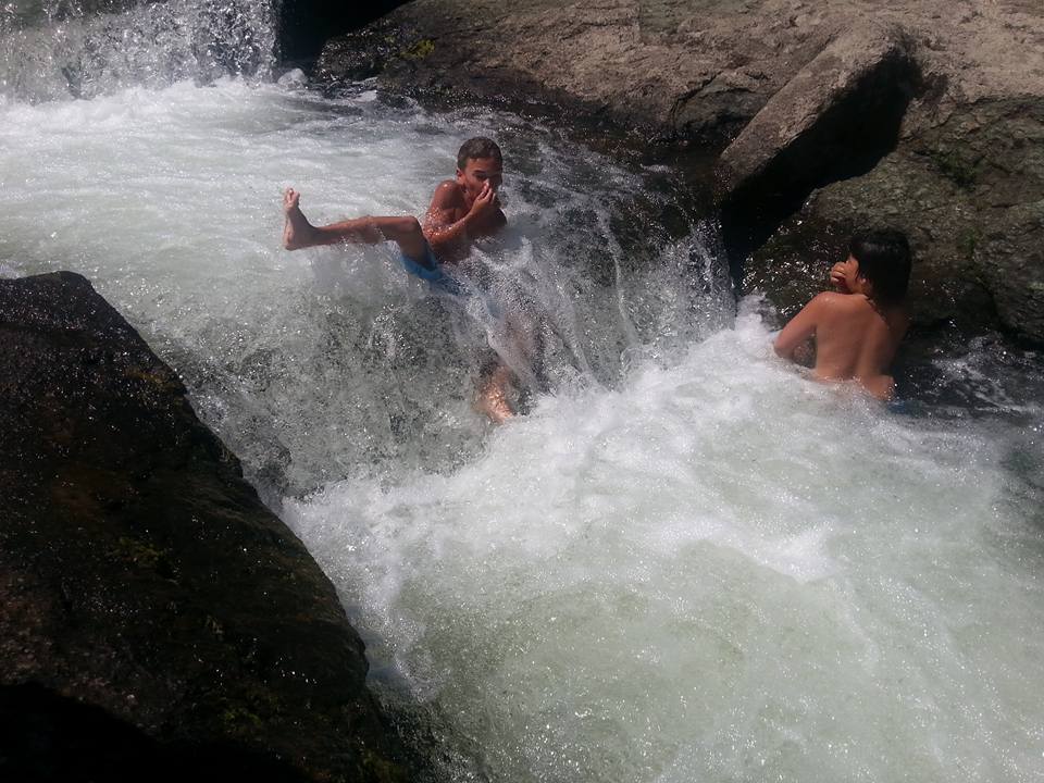 CROWFOOT FALLS - What to do in Southern Oregon - Swiming Hole - Trail, Oregon - Kids