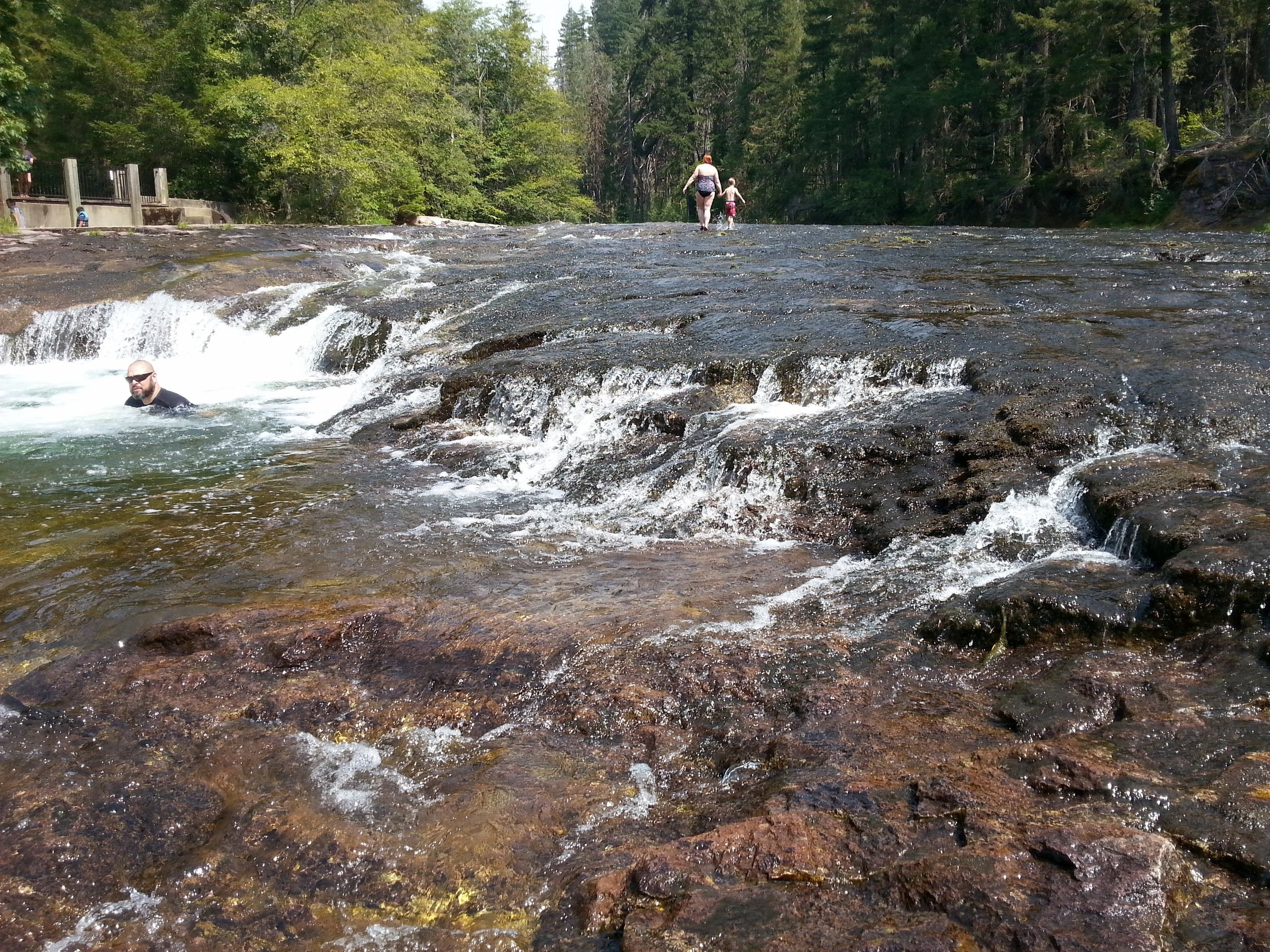 SOUTH UMPQUA FALLS NATURAL WATER SLIDES - What to do in Southern Oregon - Fun with Kids - Outdoor Adventures