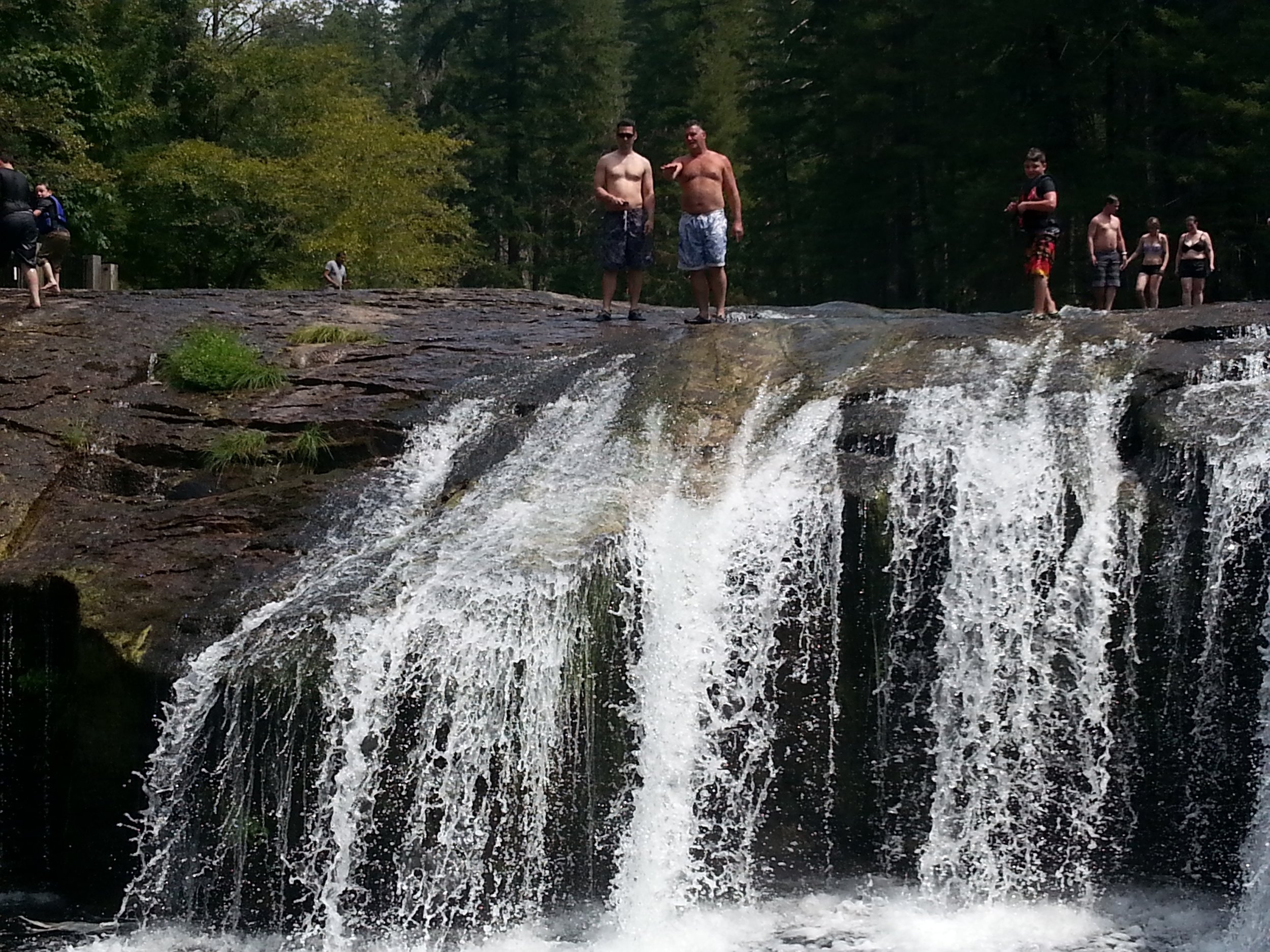 SOUTH UMPQUA FALLS NATURAL WATER SLIDES - What to do in Southern Oregon - Fun with Kids - Outdoor Adventures