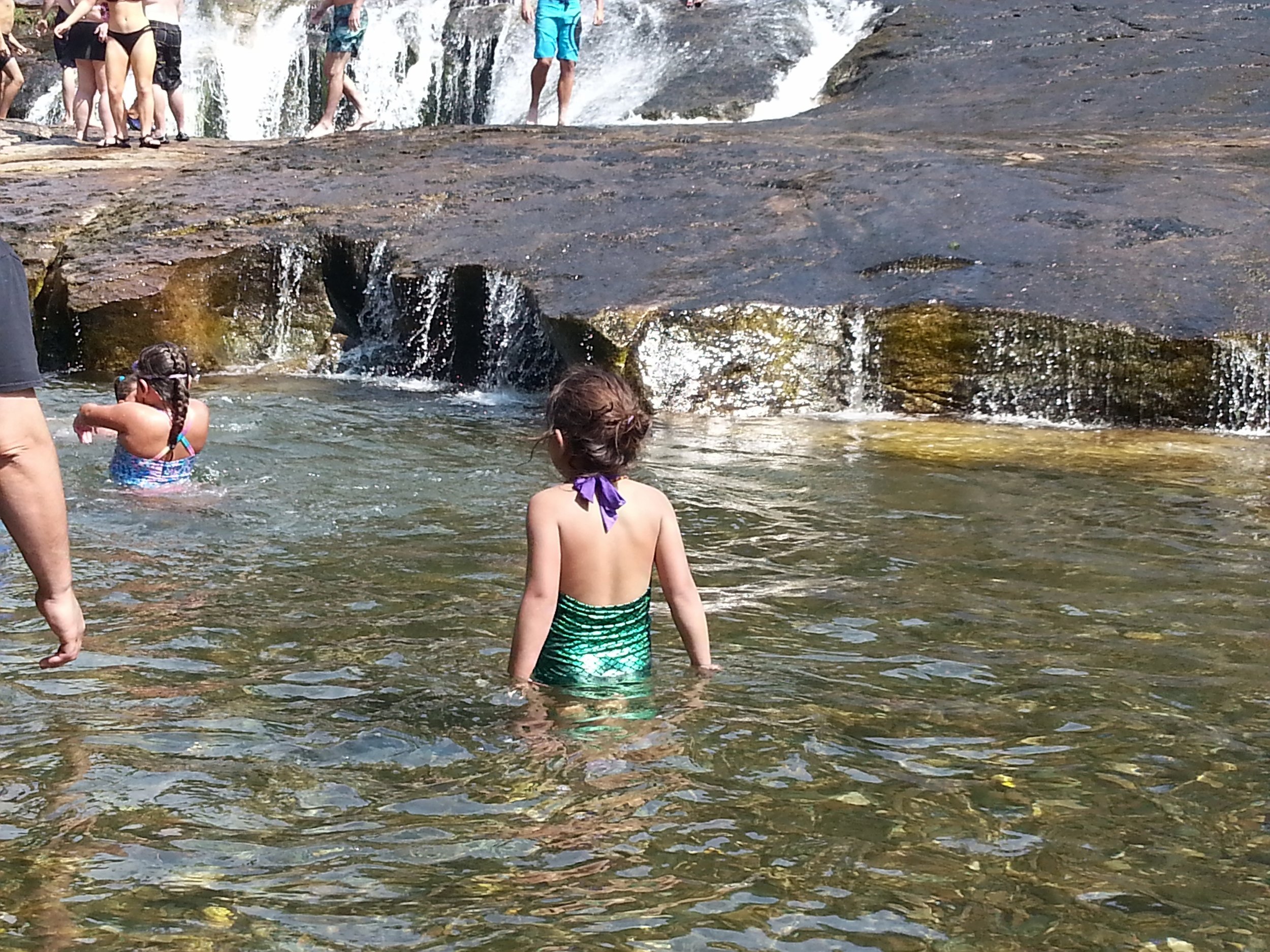 SOUTH UMPQUA FALLS NATURAL WATER SLIDES - What to do in Southern Oregon - Fun with Kids - Outdoor Adventures