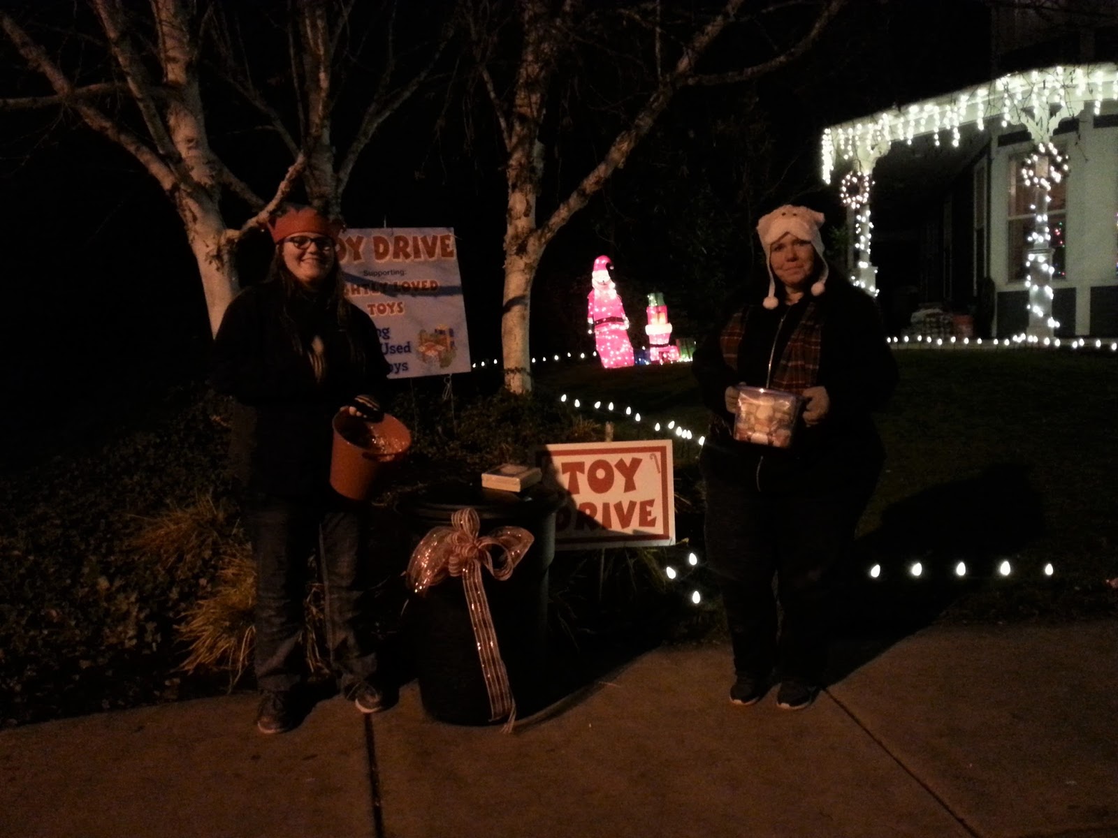 CHRISTMAS LIGHTS TRAIL IN MEDFORD - What to do in Southern ORegon