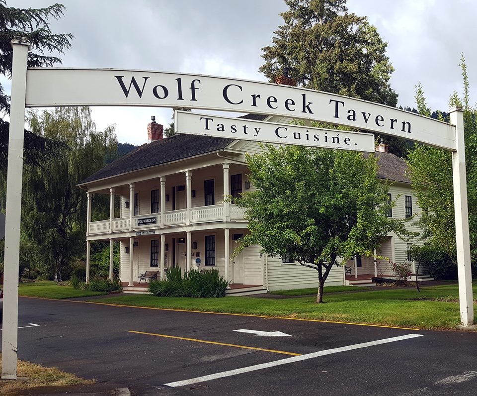 Wolf Creek Inn - What to do in Southern Oregon.jpg
