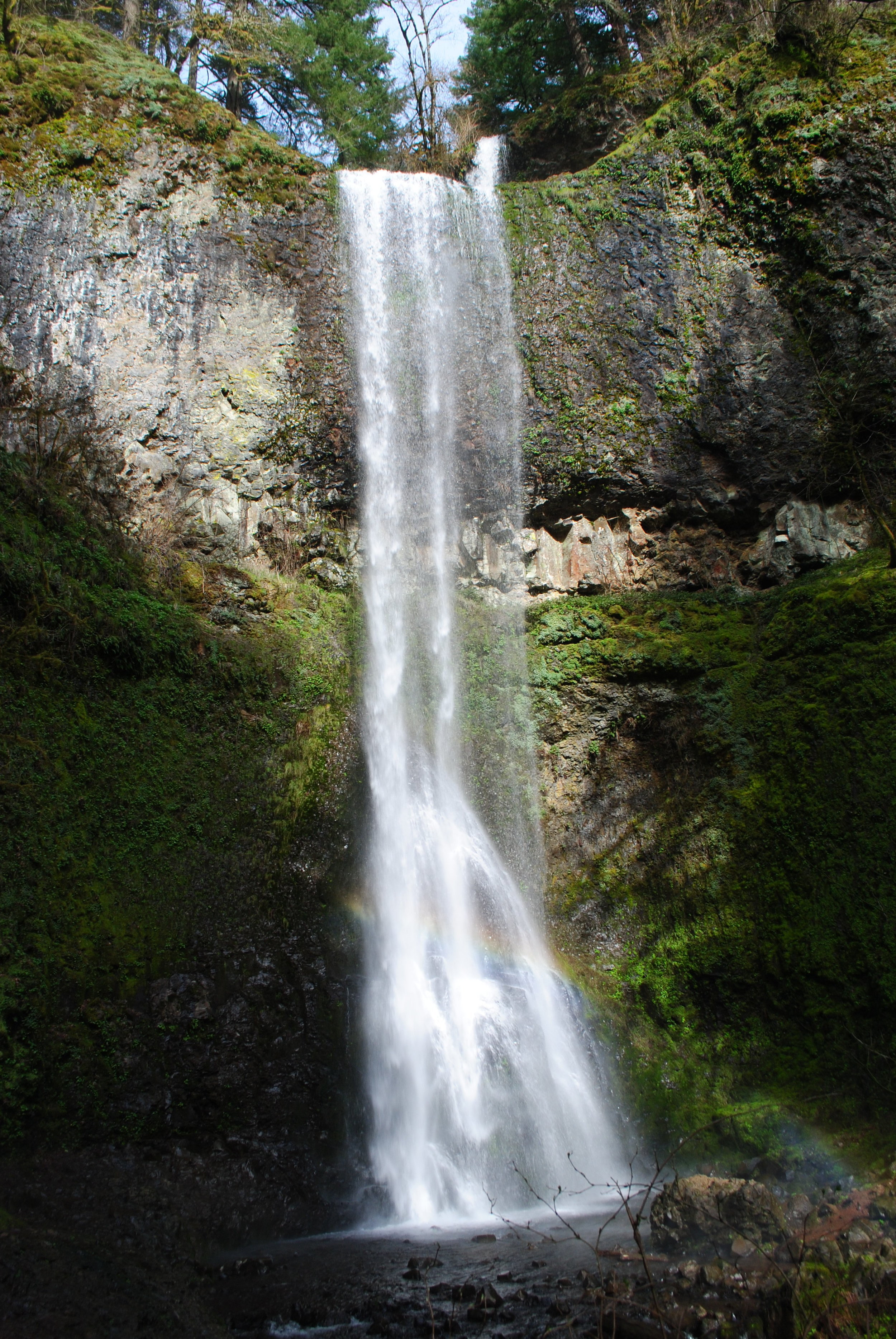 SILVER FALLS STATE PARK - Double Falls - Oregon