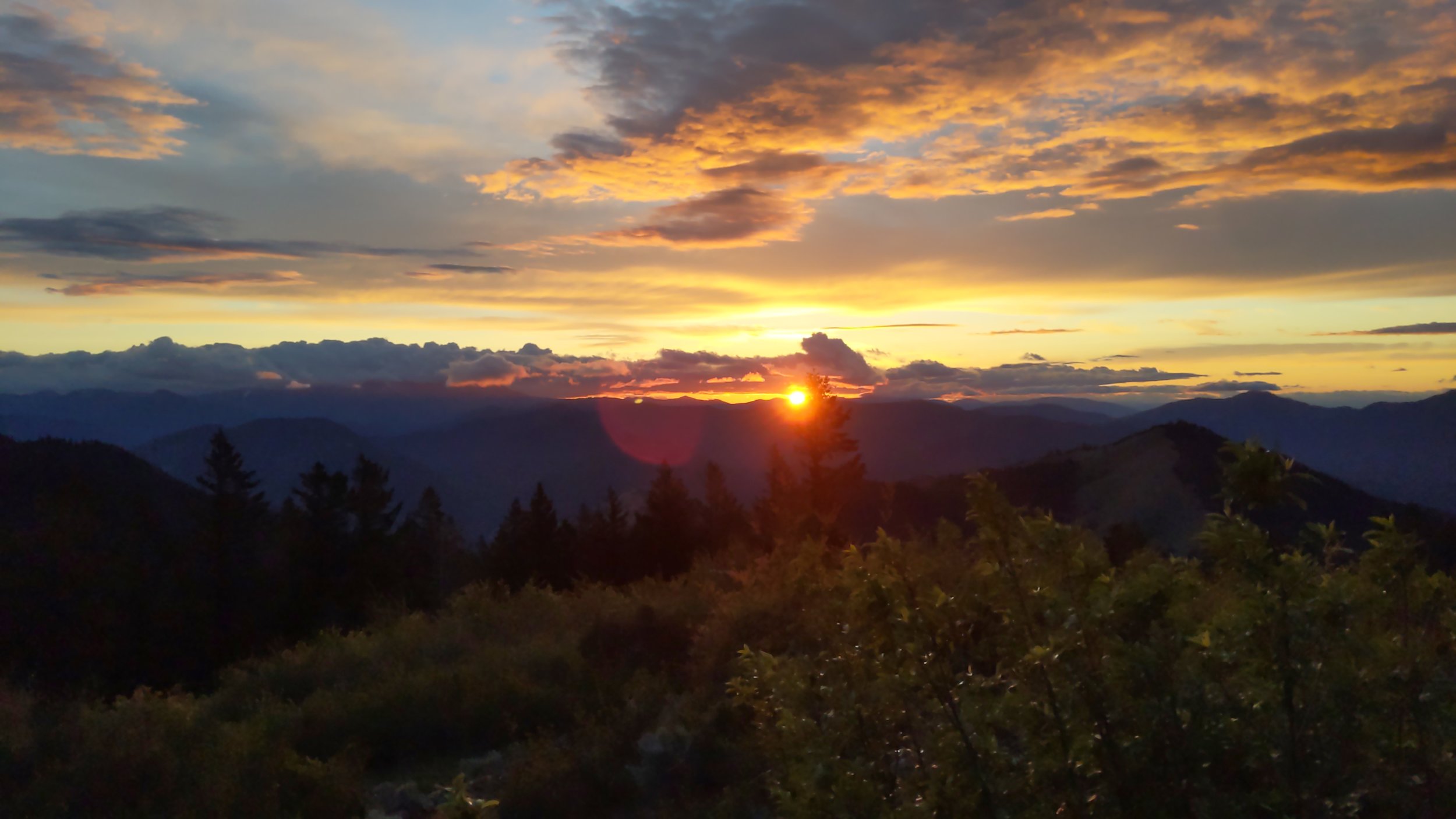 Squaw Peak Lookout - Jacksonville - Hike - What to do in Southern Oregon