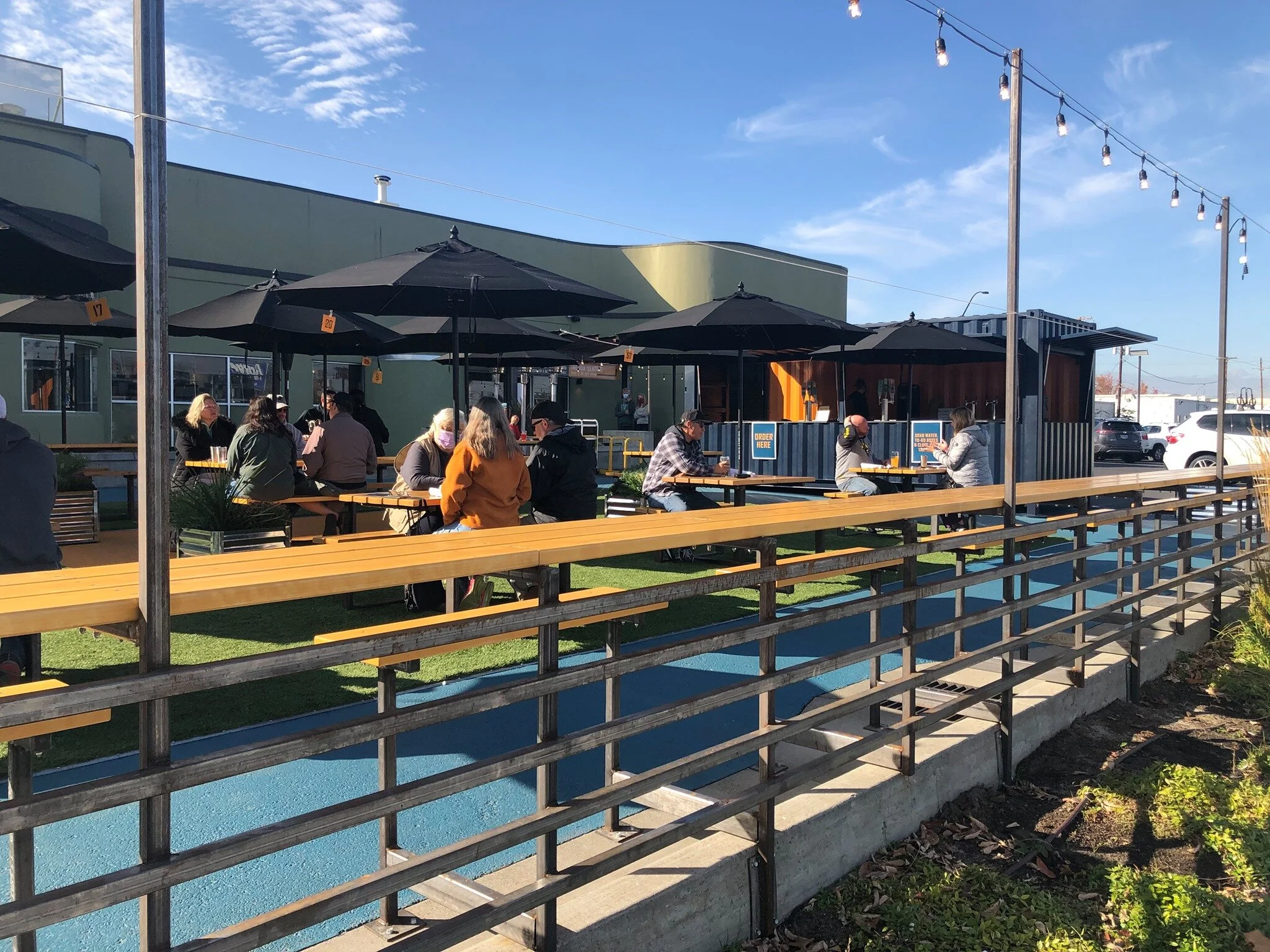 COMMON BLOCK BREWING