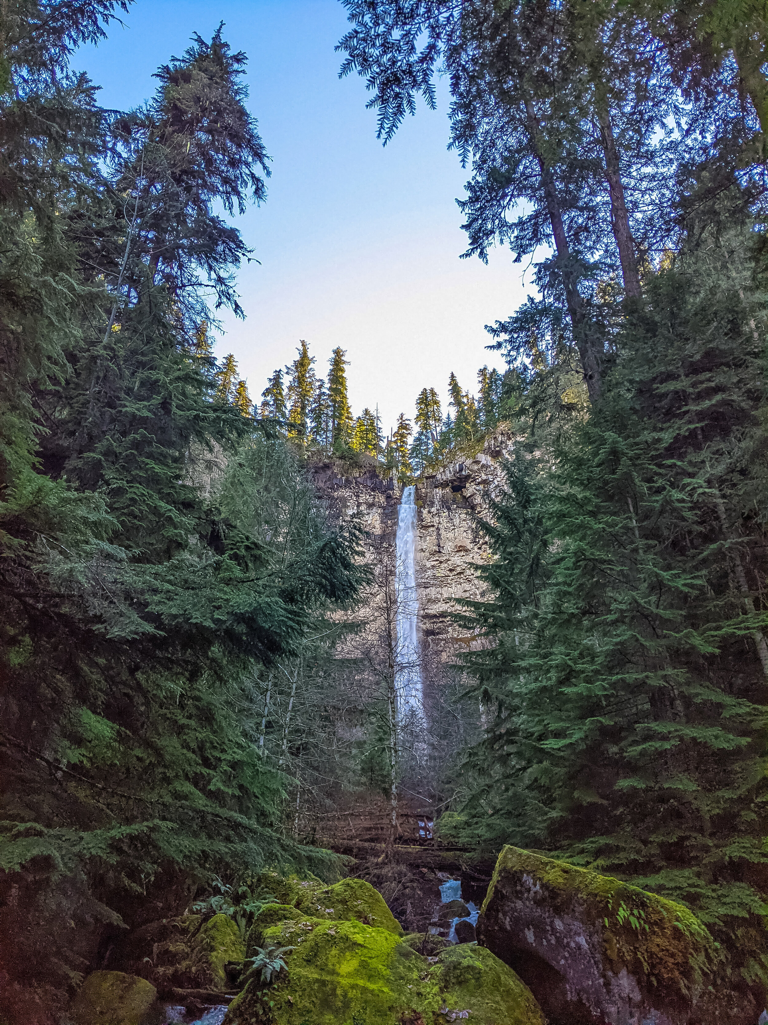 Watson Falls - Roseburg - Hikes with Kids - What to do in Southern Oregon