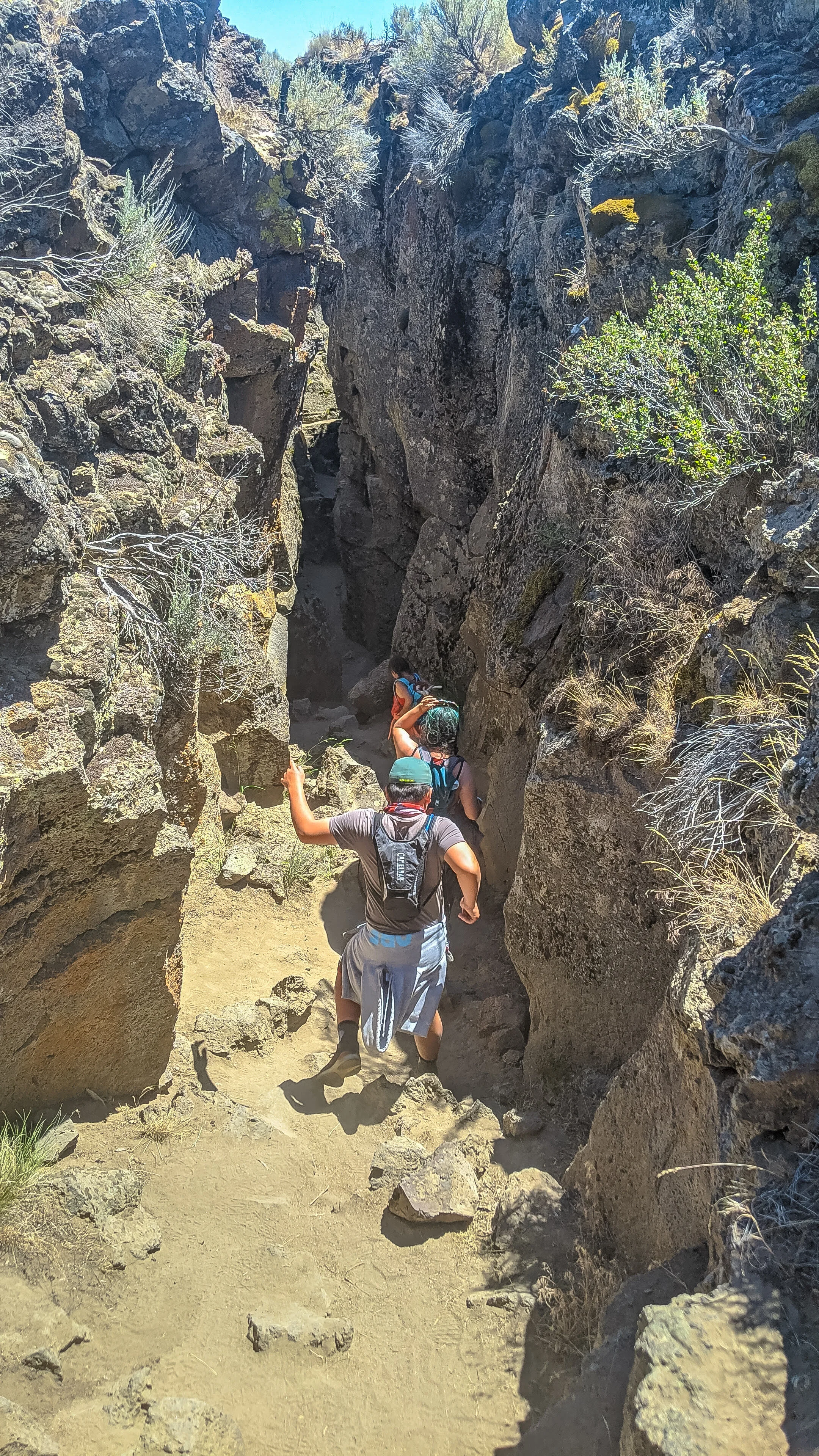 Crack in the Ground - Lake County - What to do in Southern Oregon - Hiking - Family-Friendly - Kid-Friendly (3).jpg