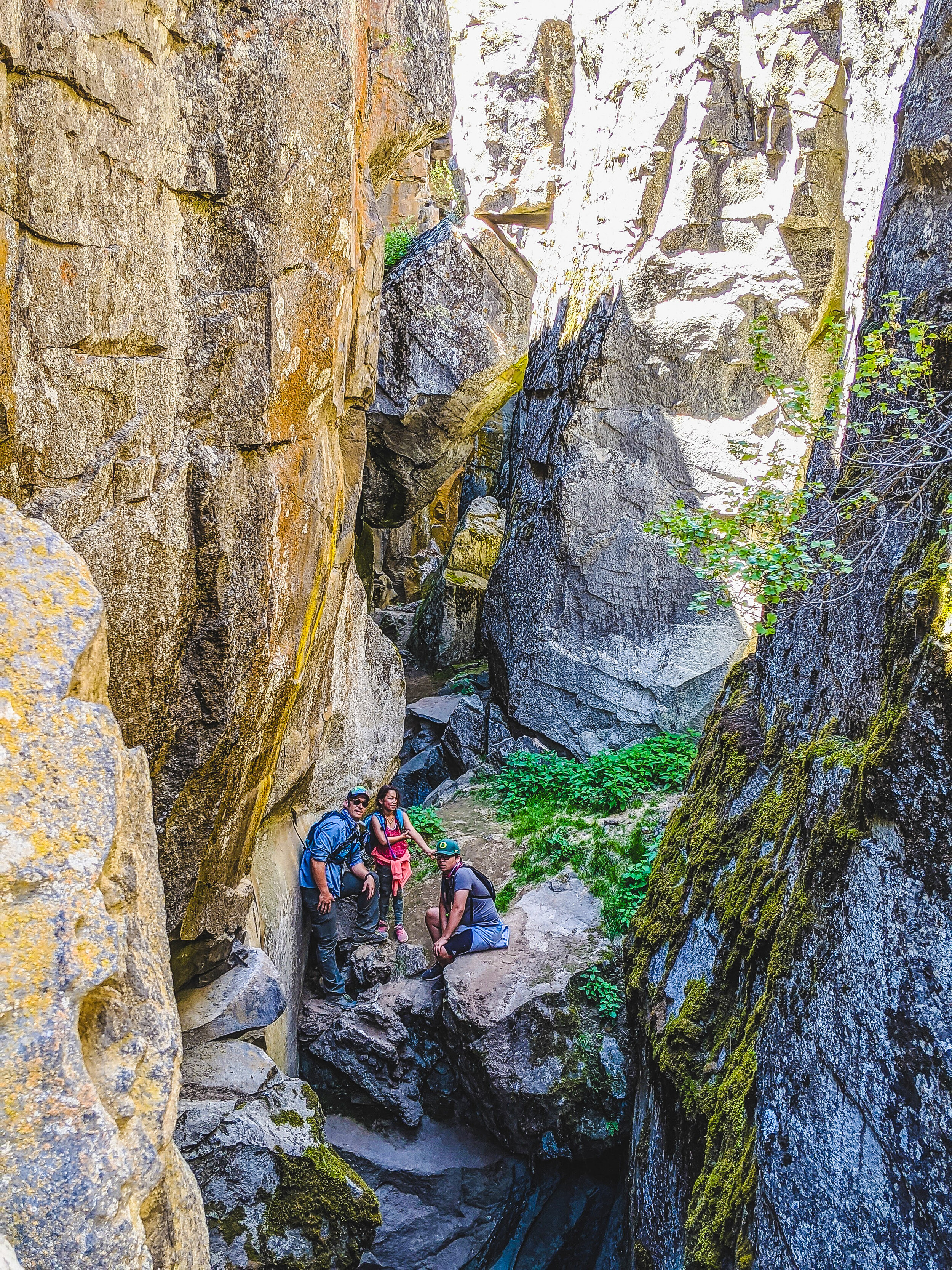 Crack in the Ground - Lake County - What to do in Southern Oregon - Hiking - Family-Friendly - Kid-Friendly (39).jpg