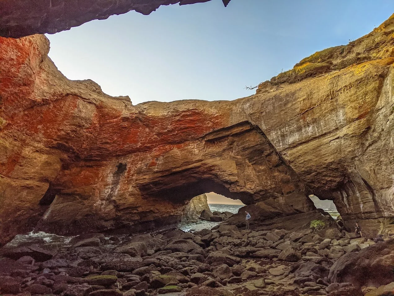 DEVIL'S PUNCHBOWL STATE NATURAL AREA - OUTDOOR ADVENTURES WITH KIDS