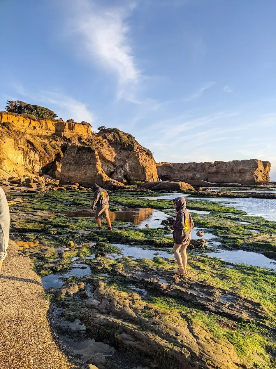Devil's Punchbowl Natural Area - Outdoor Adventures with Kids