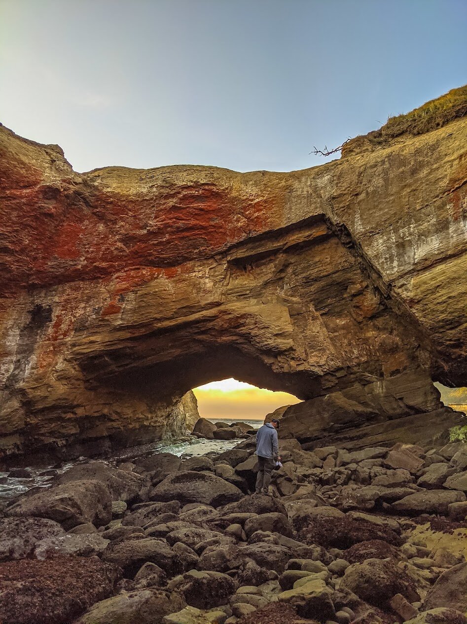 Devil's Punchbowl Natural Area - Outdoor Adventures with Kids