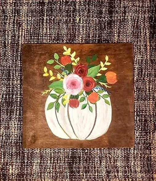 SIP AND PAINT FARMHOUSE PUMPKING
