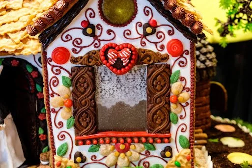 Gingerbread Jubilee - Medford - Hansel and Gretel
