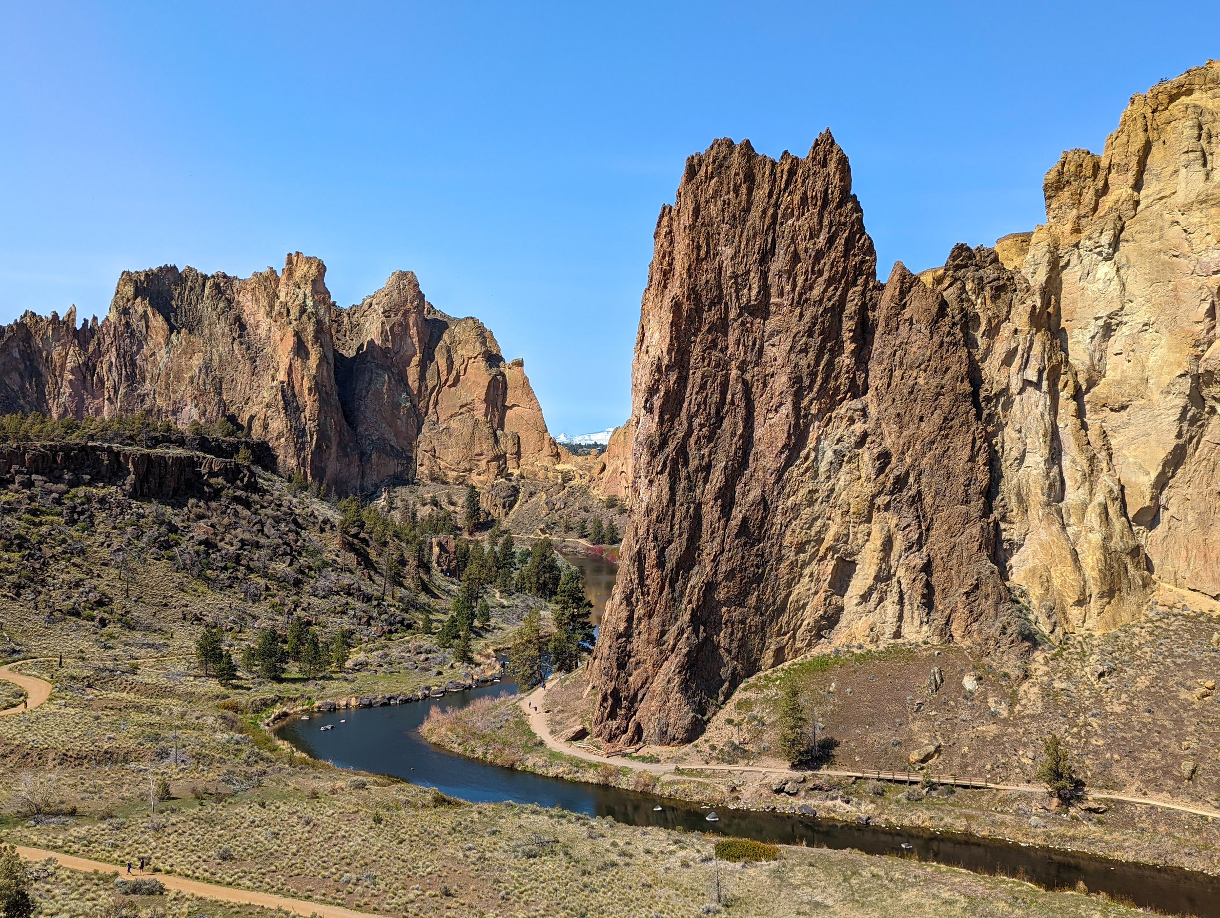 Smith Rock State Park - Visit Redmond Oregon - Central Oregon