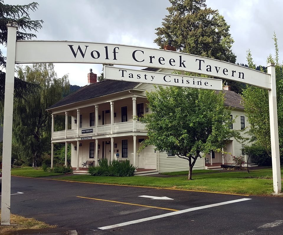 WOLF CREEK INN - WOLF CREEK