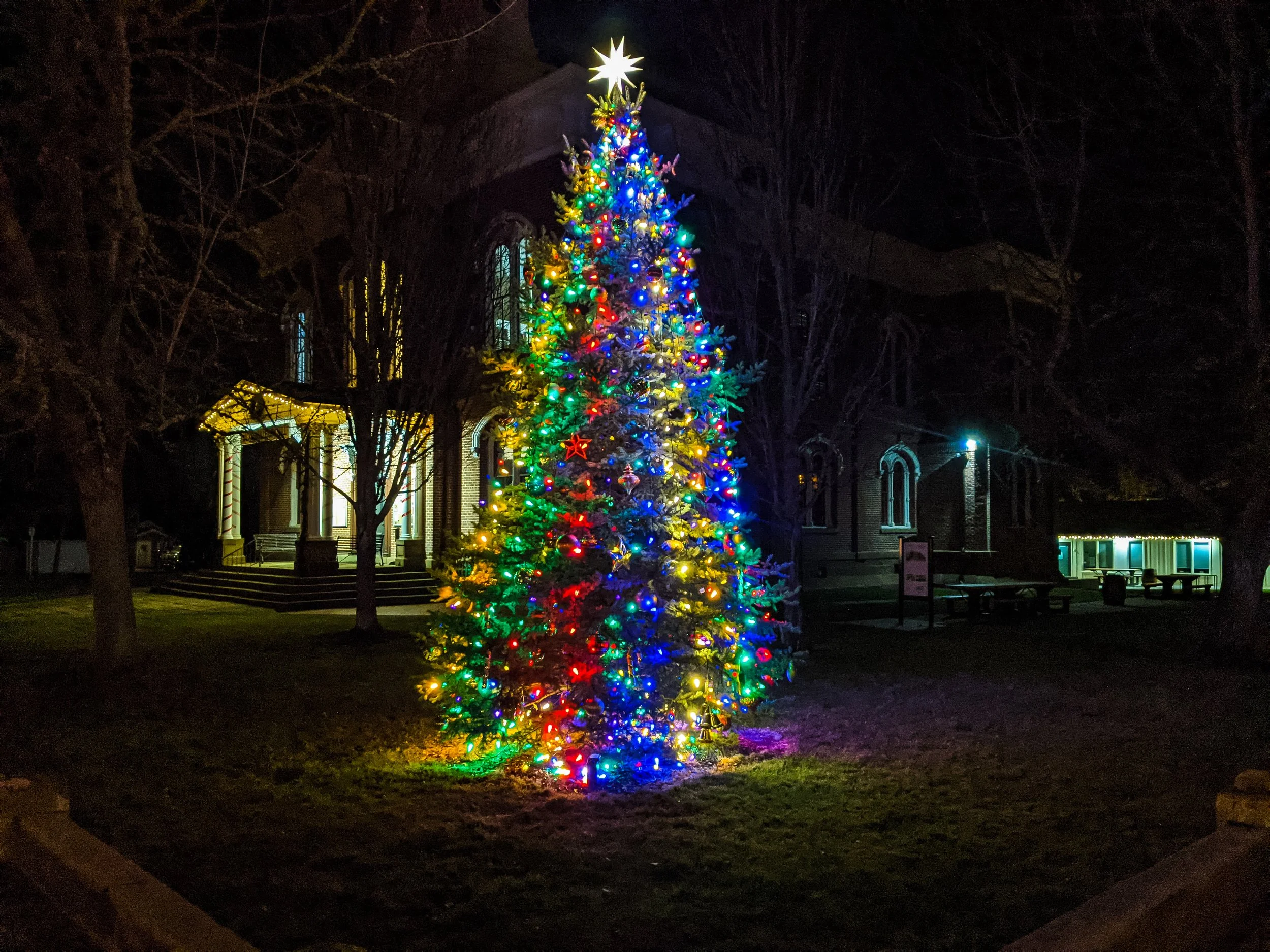 Jacksonville Oregon Tree Lighting Ceremony