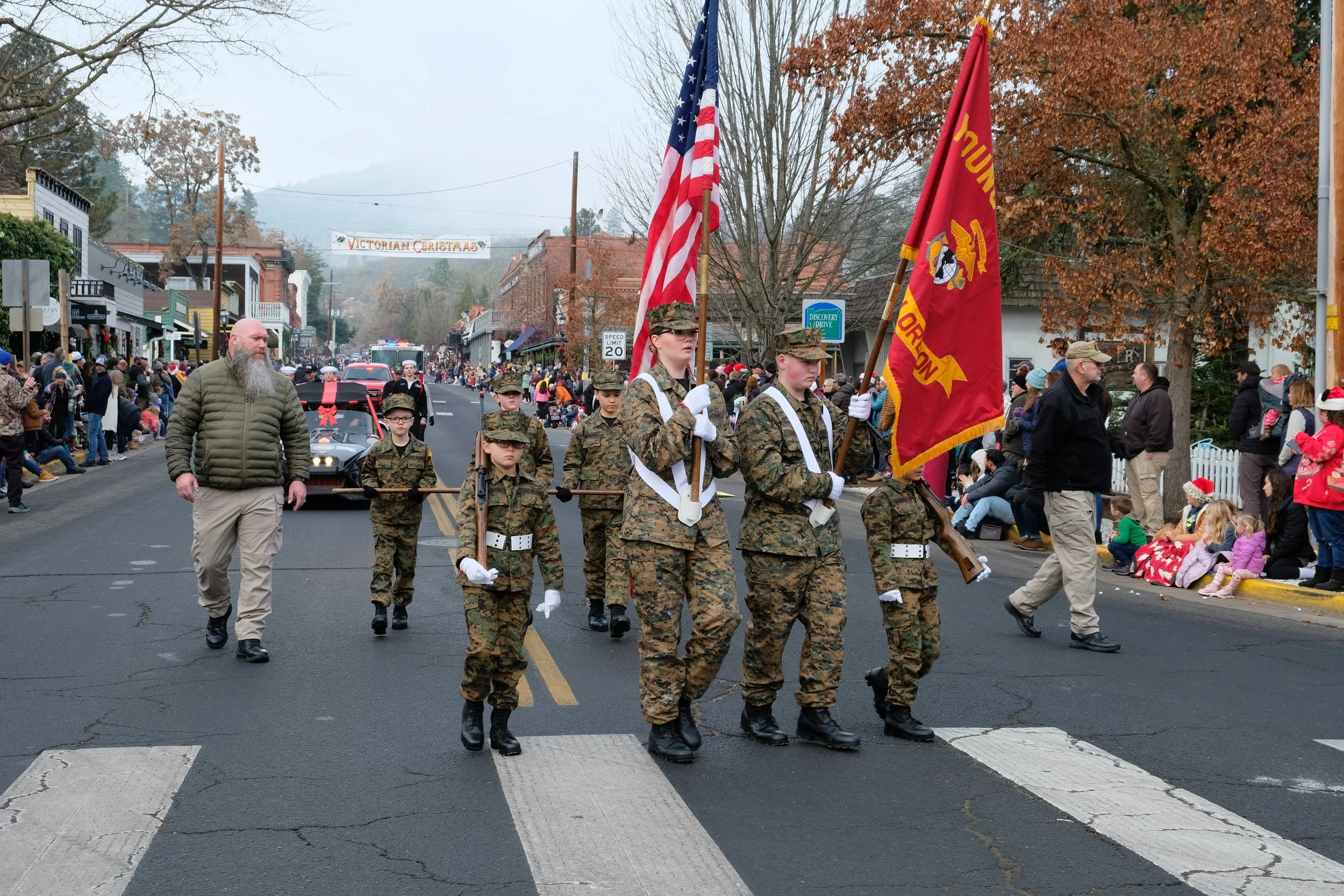 2024 Jacksonville Victorian Holiday Parade (6).JPG