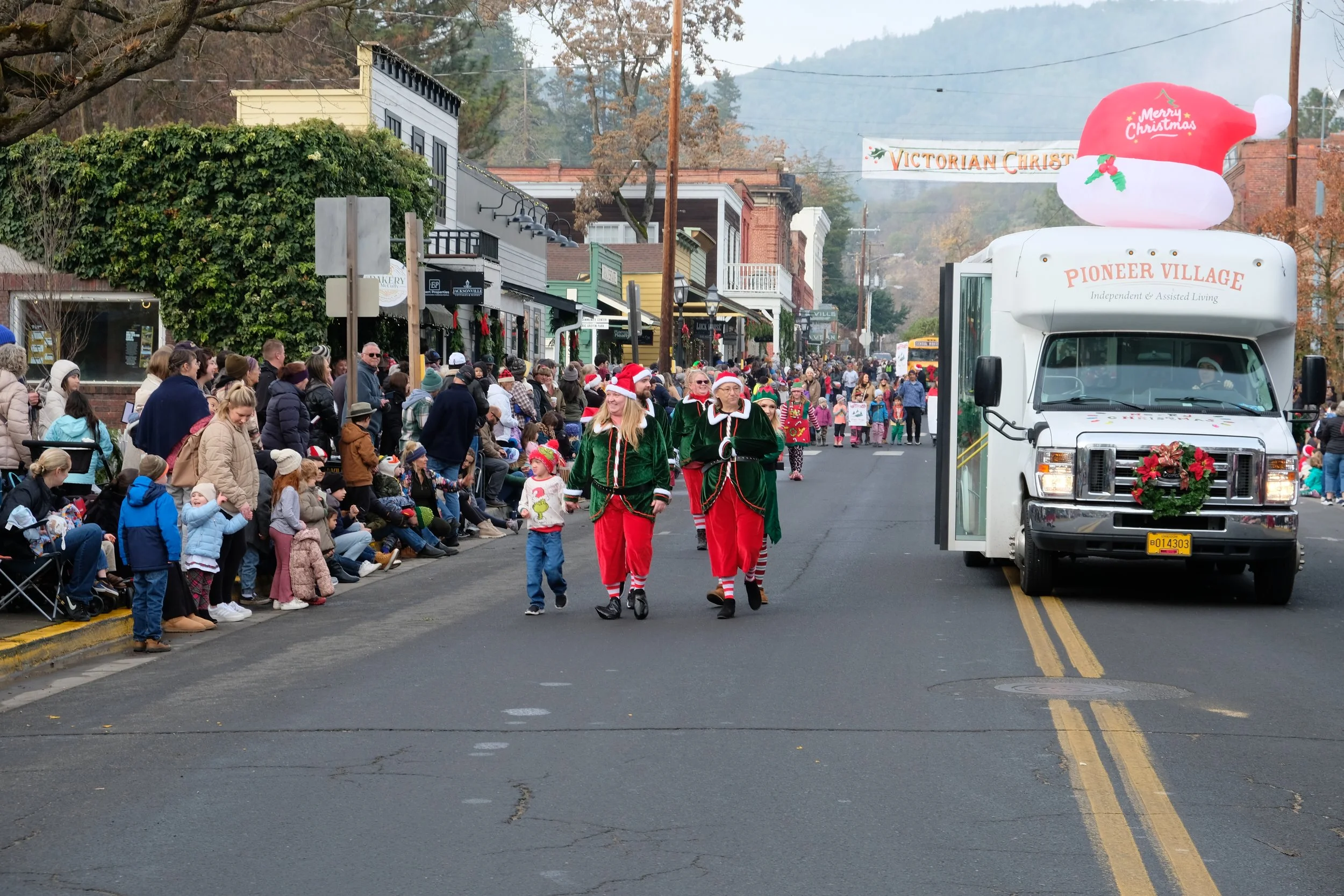 2024 Jacksonville Victorian Holiday Parade (41).JPG