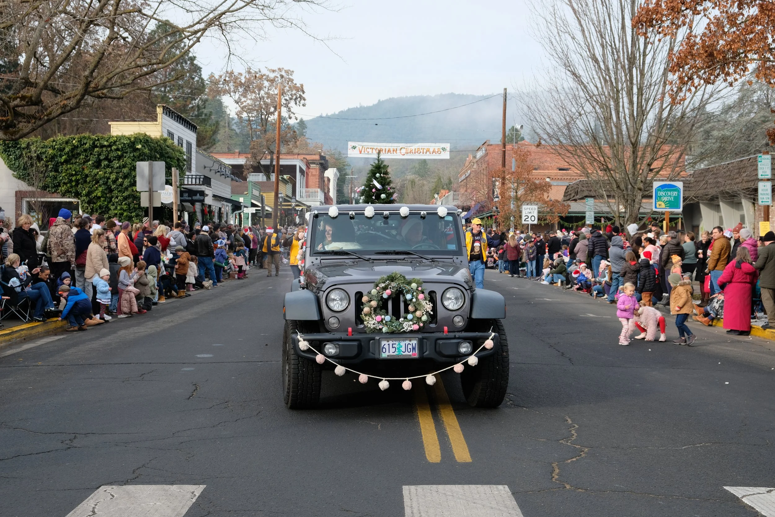 2024 Jacksonville Victorian Holiday Parade (115).JPG