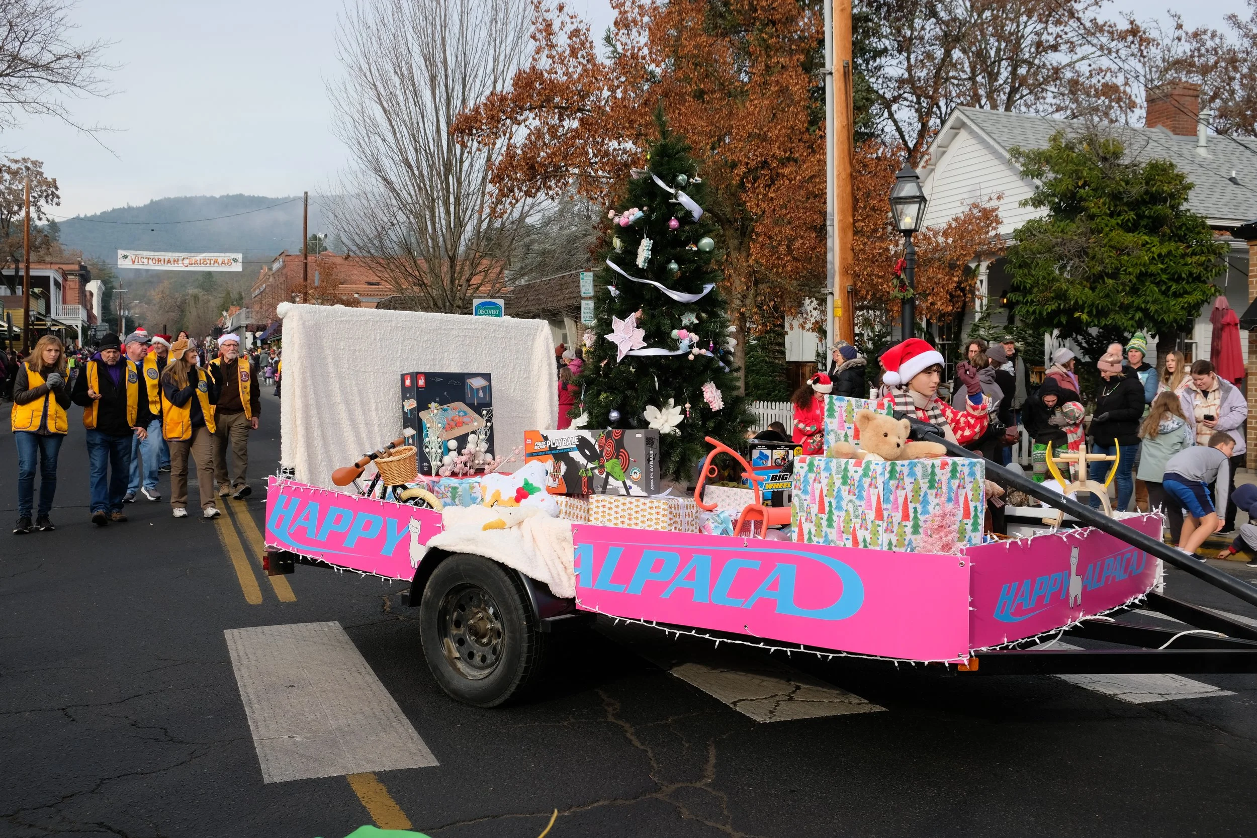 2024 Jacksonville Victorian Holiday Parade (121).JPG