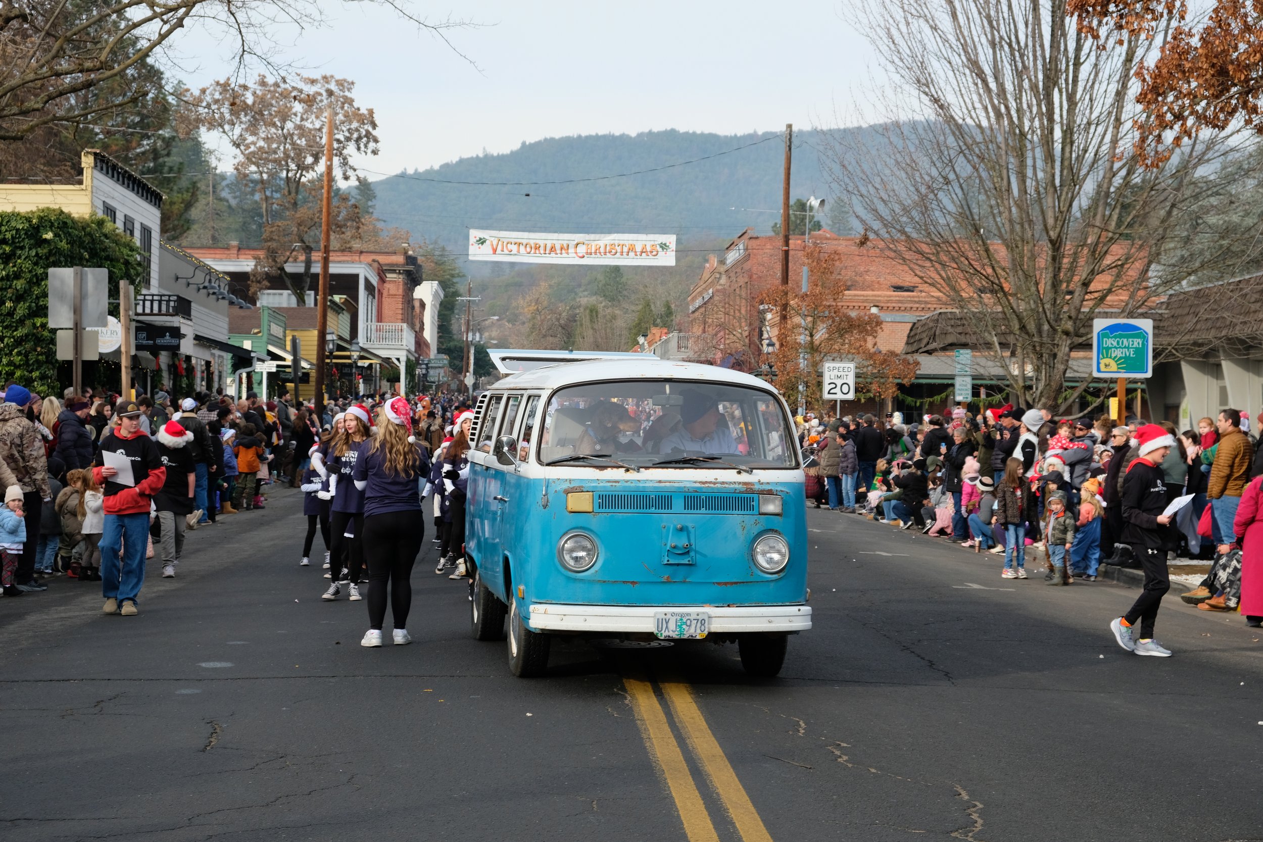2024 Jacksonville Victorian Holiday Parade (124).JPG