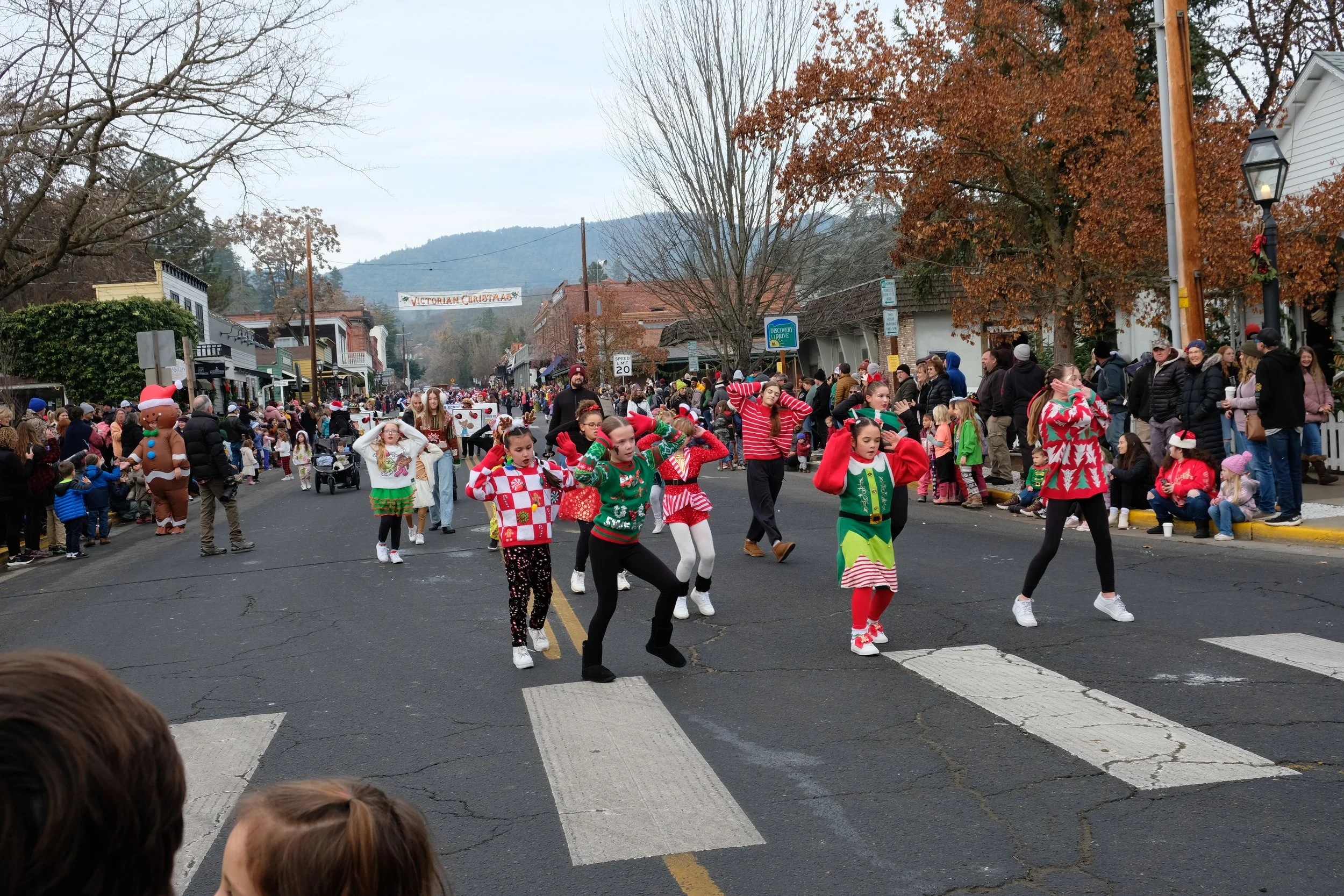 2024 Jacksonville Victorian Holiday Parade (204).JPG