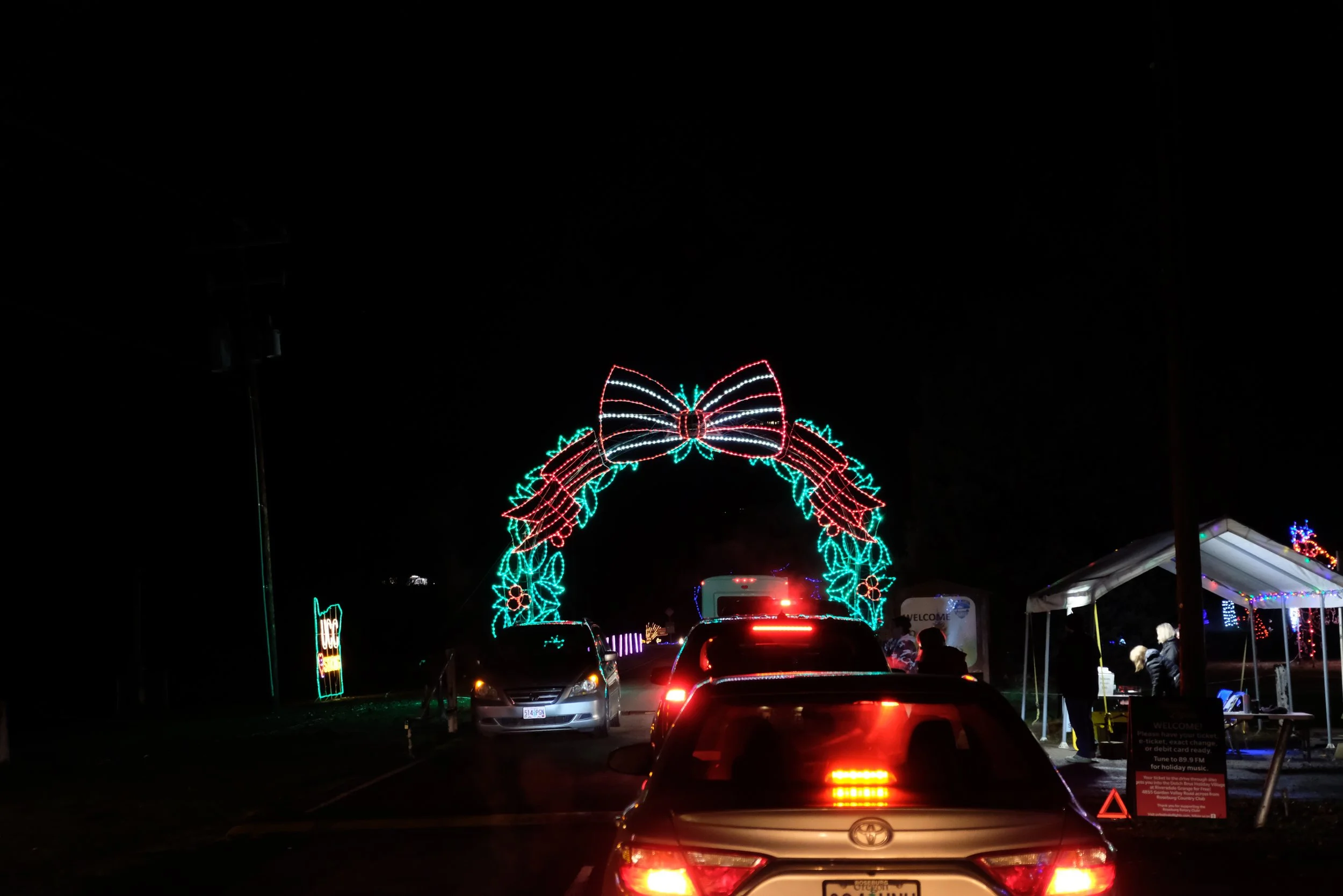 Umpqua Valley Festival of Light (1).JPG