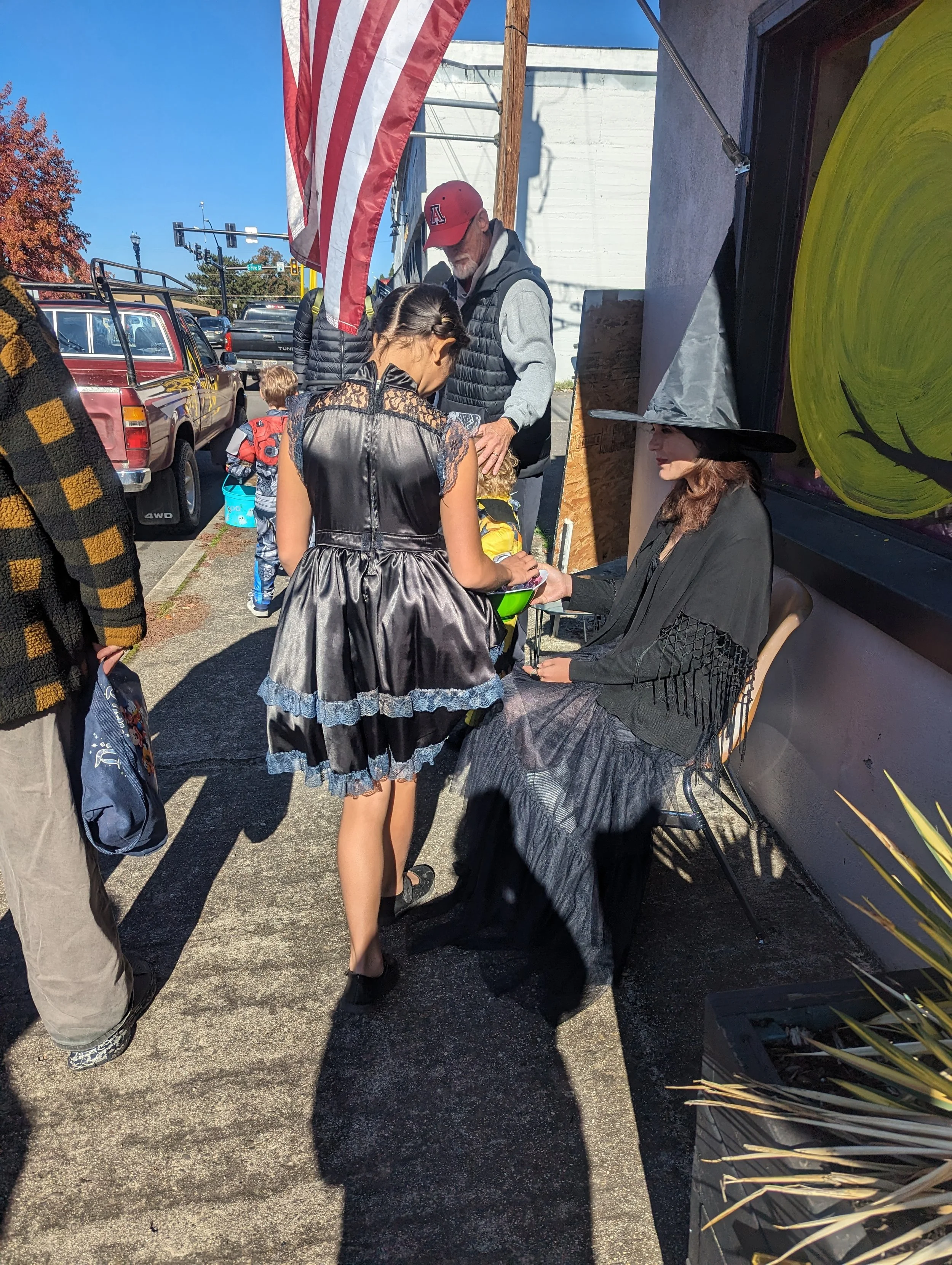 Central Point Halloween - Trick or Treat Treasure Hunt - Liam's Trunk or Treat - 